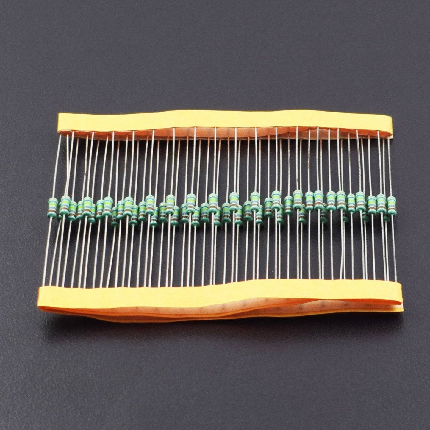 180K Ohm Resistance 1/4W Power Rating 5% Tolerance Carbon Film Resistor - RS508 - REES52