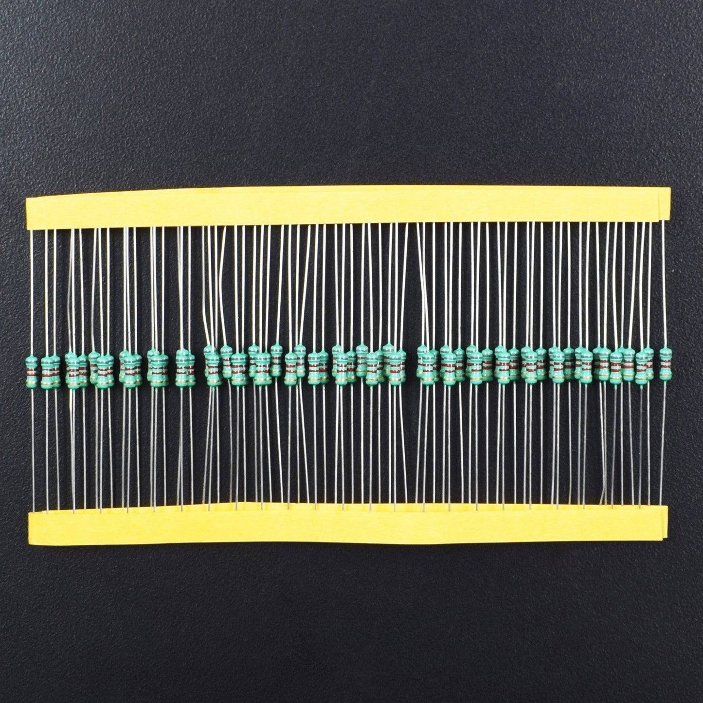 8.2K Ohm Resistance 1/4W Power Rating 5% Tolerance Carbon Film Resistor- RS509 - REES52