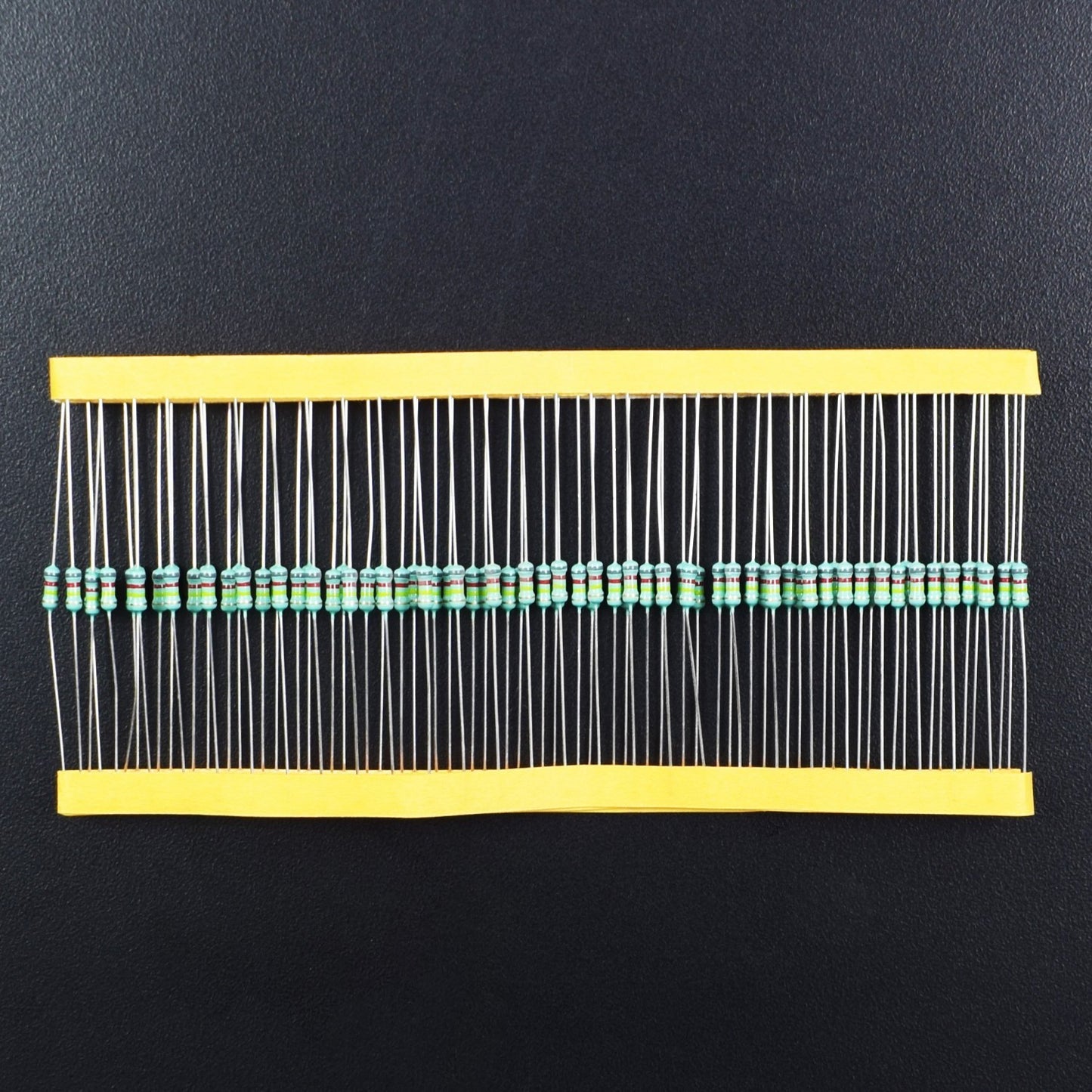 3.6K Ohm Resistance 1/4W Power Rating 5% Tolerance Carbon Film Resistor-RS1358 - REES52