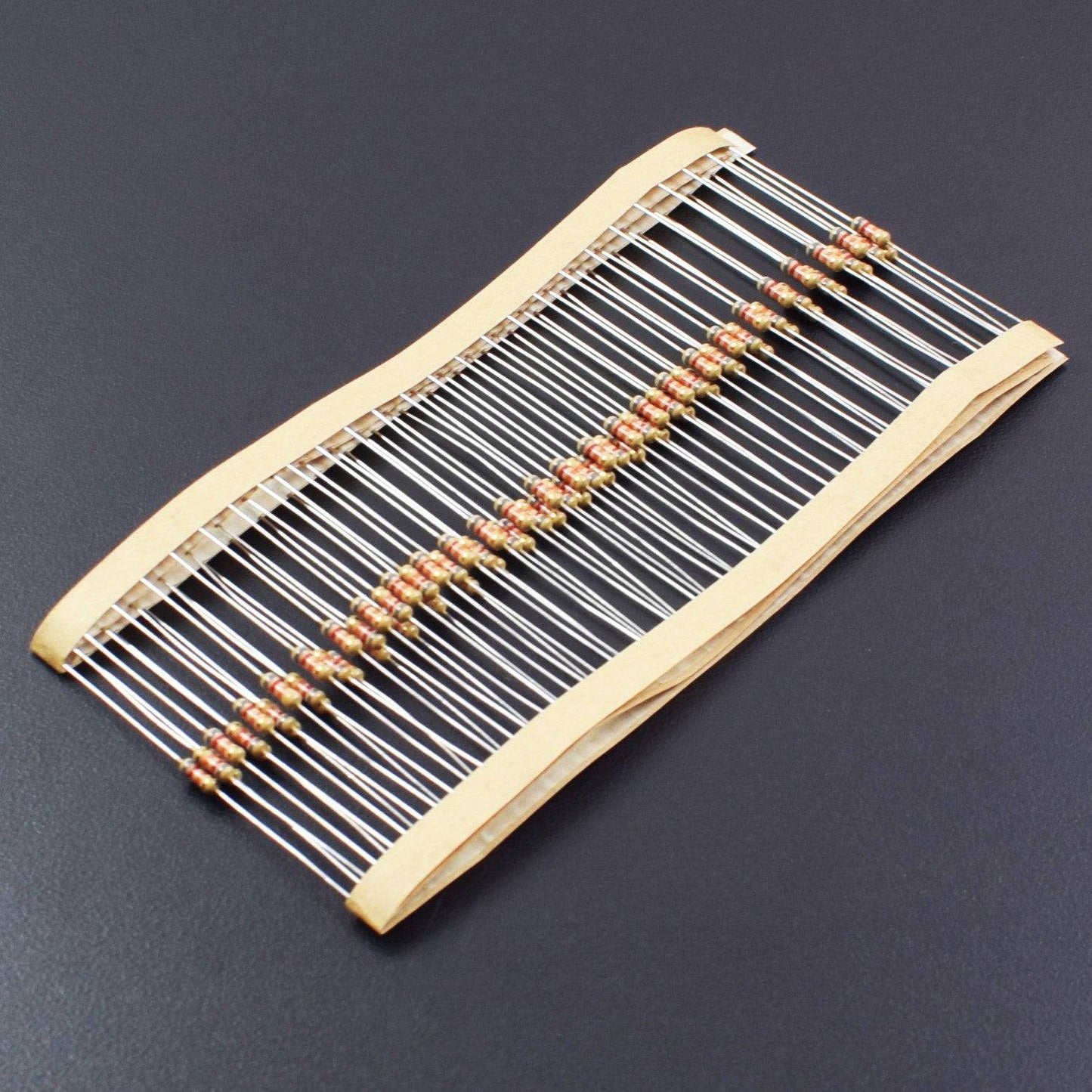 82K Ohm Resistance 1/4W Power Rating 5% Tolerance Carbon Film Resistor-RS513 - REES52