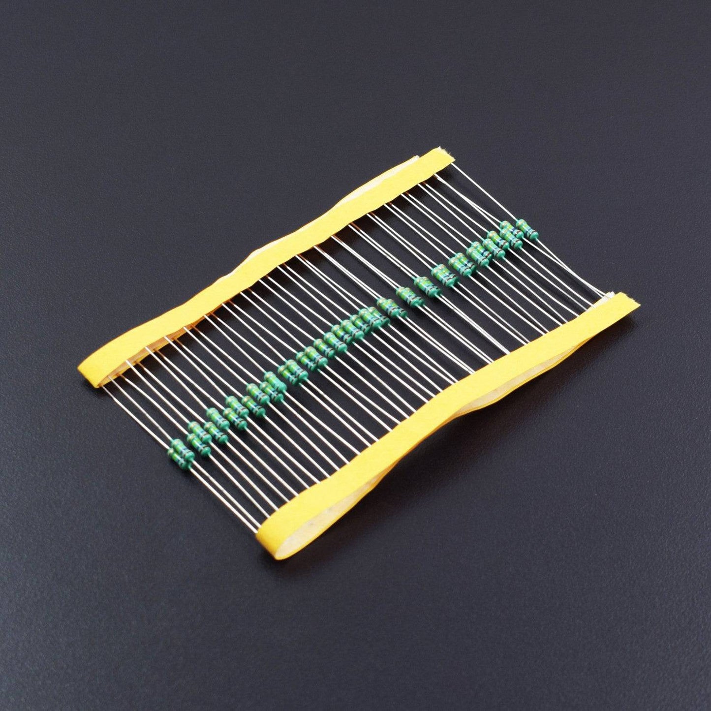 270K Ohm Resistance 1/4W Power Rating 5% Tolerance Carbon Film Resistor- RS514 - REES52