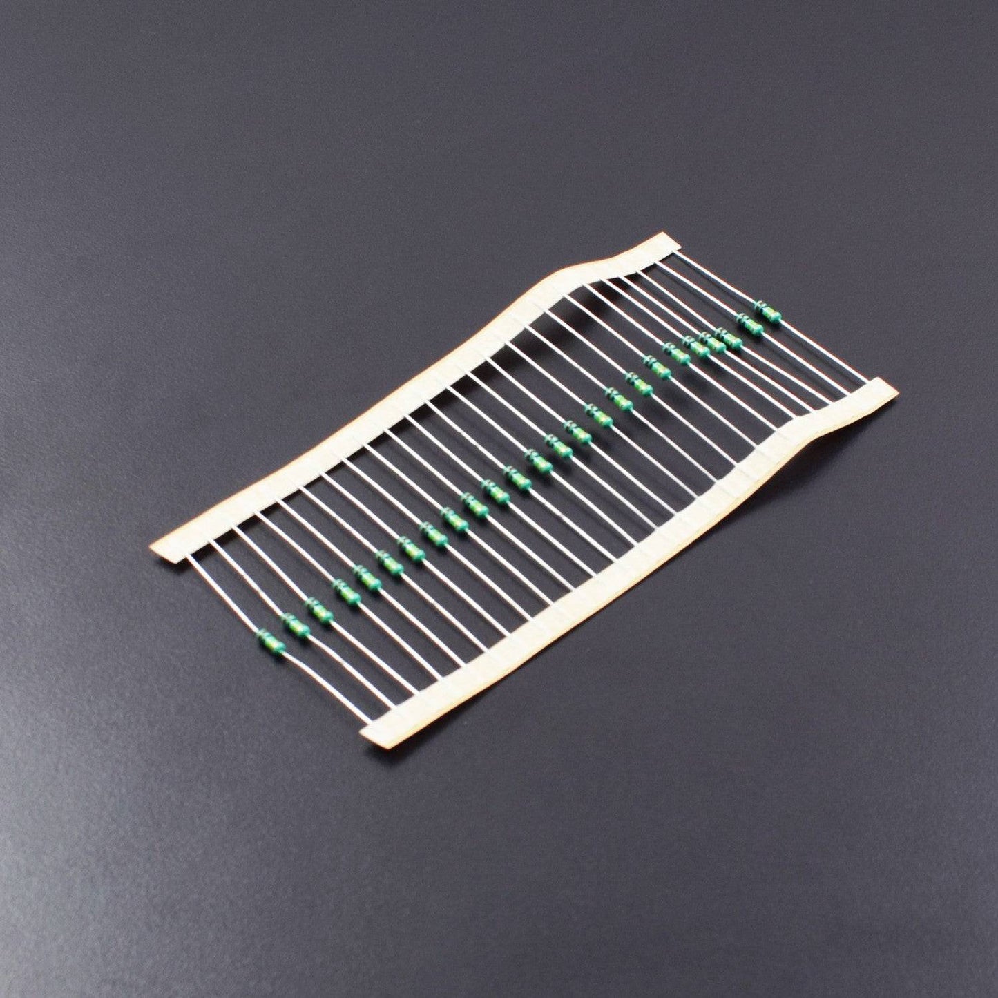 100K Ohm Resicatance 1/4W Power Rating 5% Tolerance Carbon Film Resistor - RS515 - REES52
