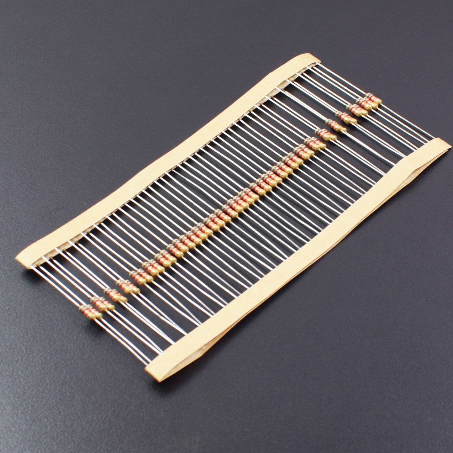 82K Ohm Resistance 1/4W Power Rating 5% Tolerance Carbon Film Resistor-RS513 - REES52
