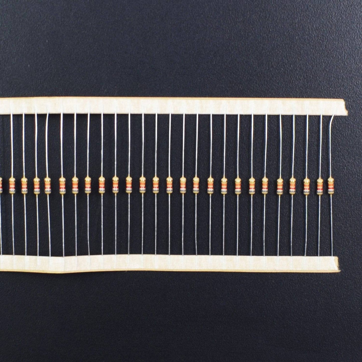 82K Ohm Resistance 1/4W Power Rating 5% Tolerance Carbon Film Resistor-RS513 - REES52