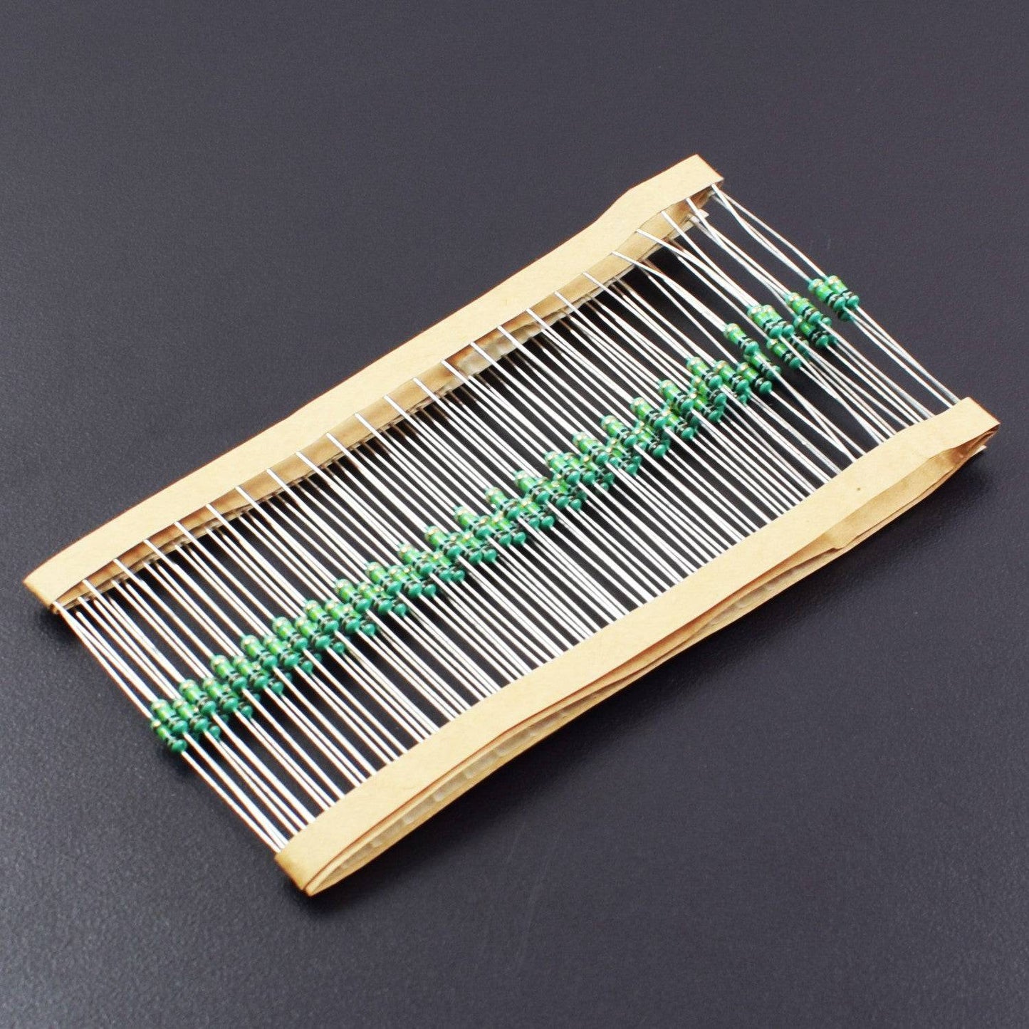100K Ohm Resicatance 1/4W Power Rating 5% Tolerance Carbon Film Resistor - RS515 - REES52