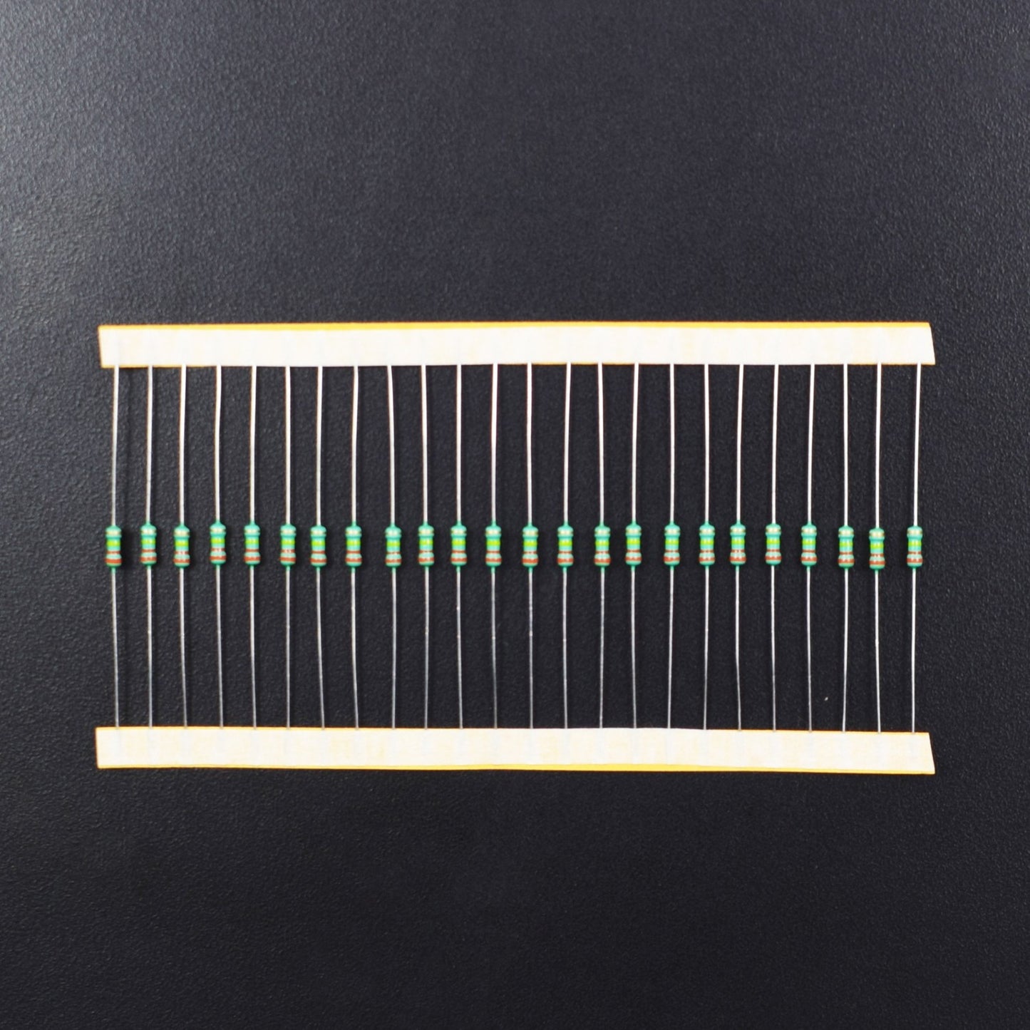 330K Ohm Resistance 1/4W Power Rating 5% Tolerance Carbon Film Resistor-RS504 - REES52