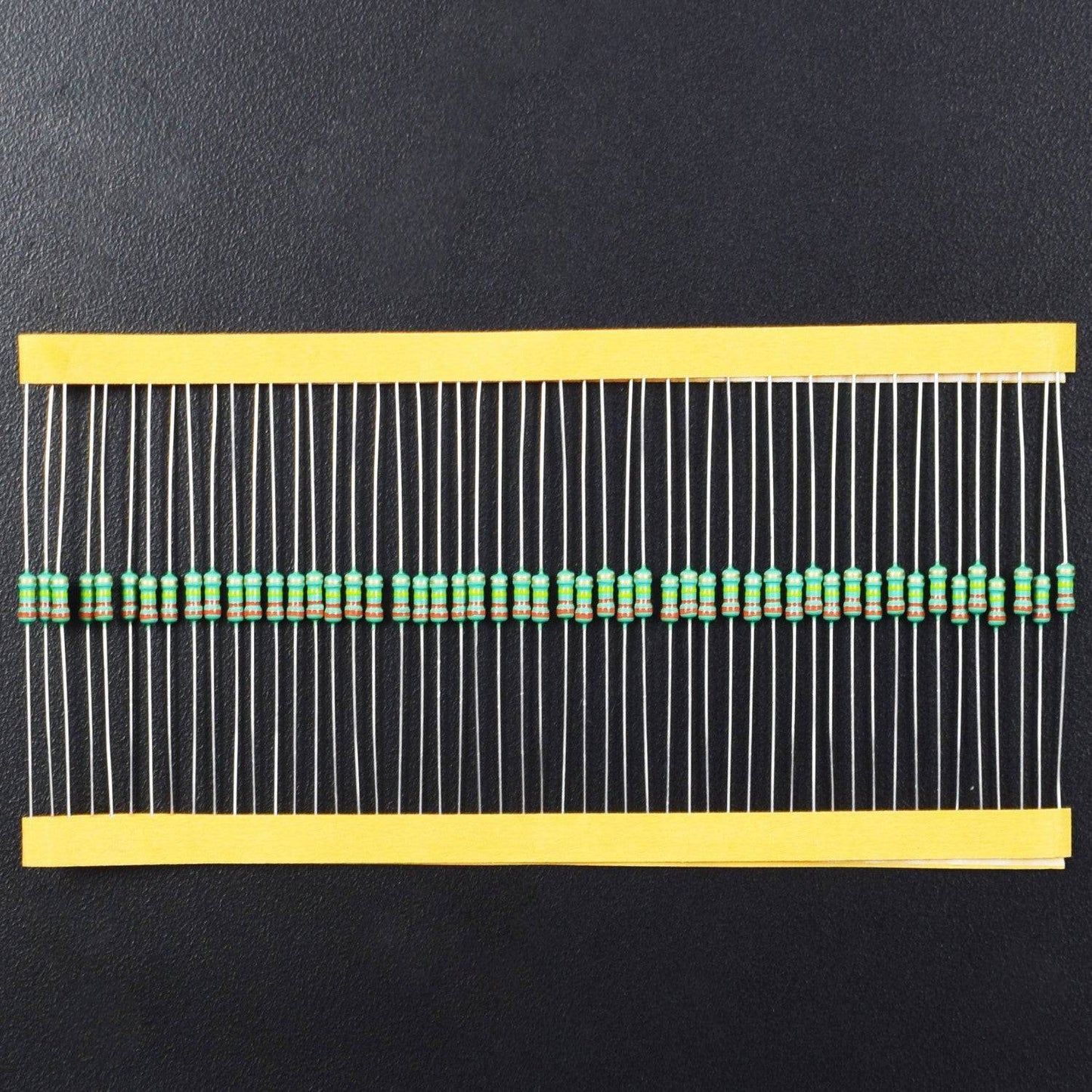 330K Ohm Resistance 1/4W Power Rating 5% Tolerance Carbon Film Resistor-RS504 - REES52