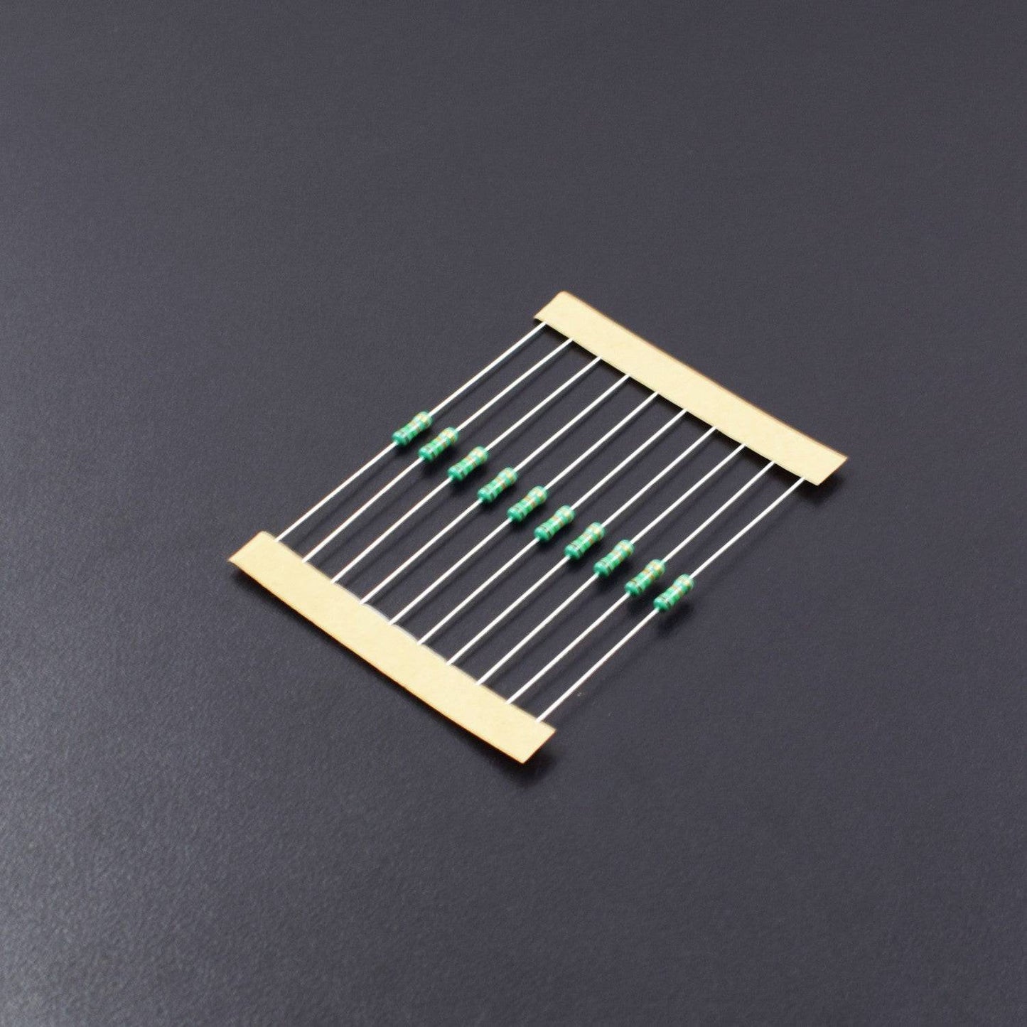 15K Ohm Resistance 1/4W Power Rating 5% Tolerance Carbon Film Resistor - RS606 - REES52