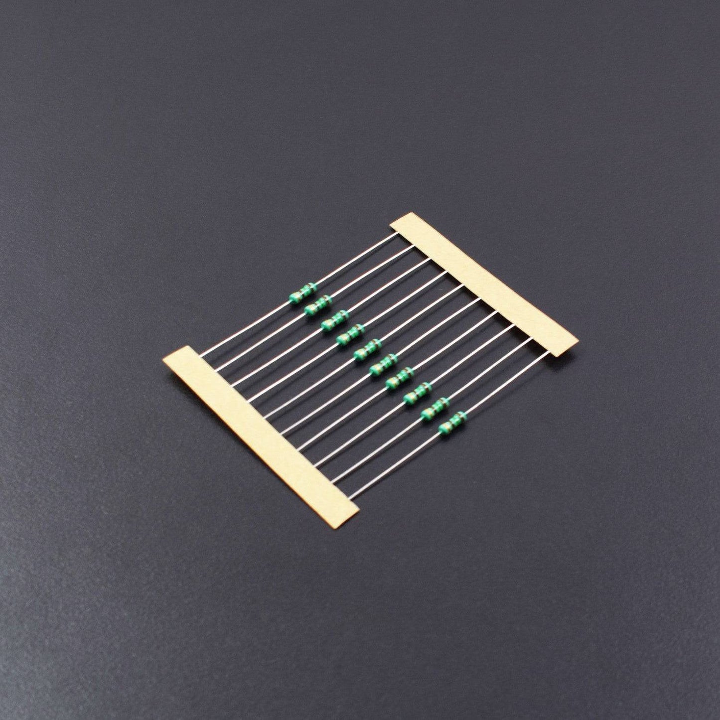 10 Ohm Resistance 1/4W Power Rating 5% Tolerance Carbon Film Resistor - RS622 - REES52