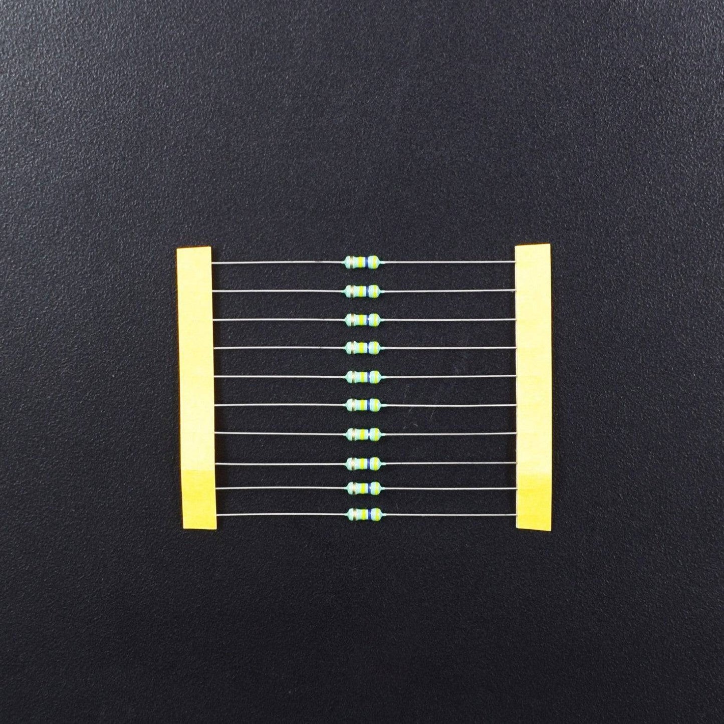 470K Ohm Resistance 1/4W Power Rating 5% Tolerance Carbon Film Resistor - RS614 - REES52