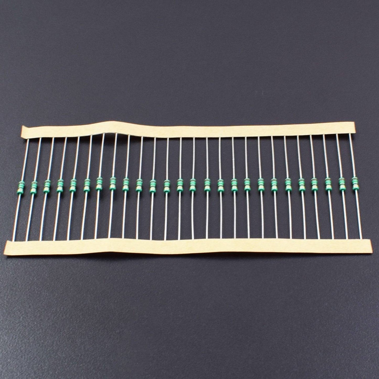 10 Ohm Resistance 1/4W Power Rating 5% Tolerance Carbon Film Resistor - RS622 - REES52