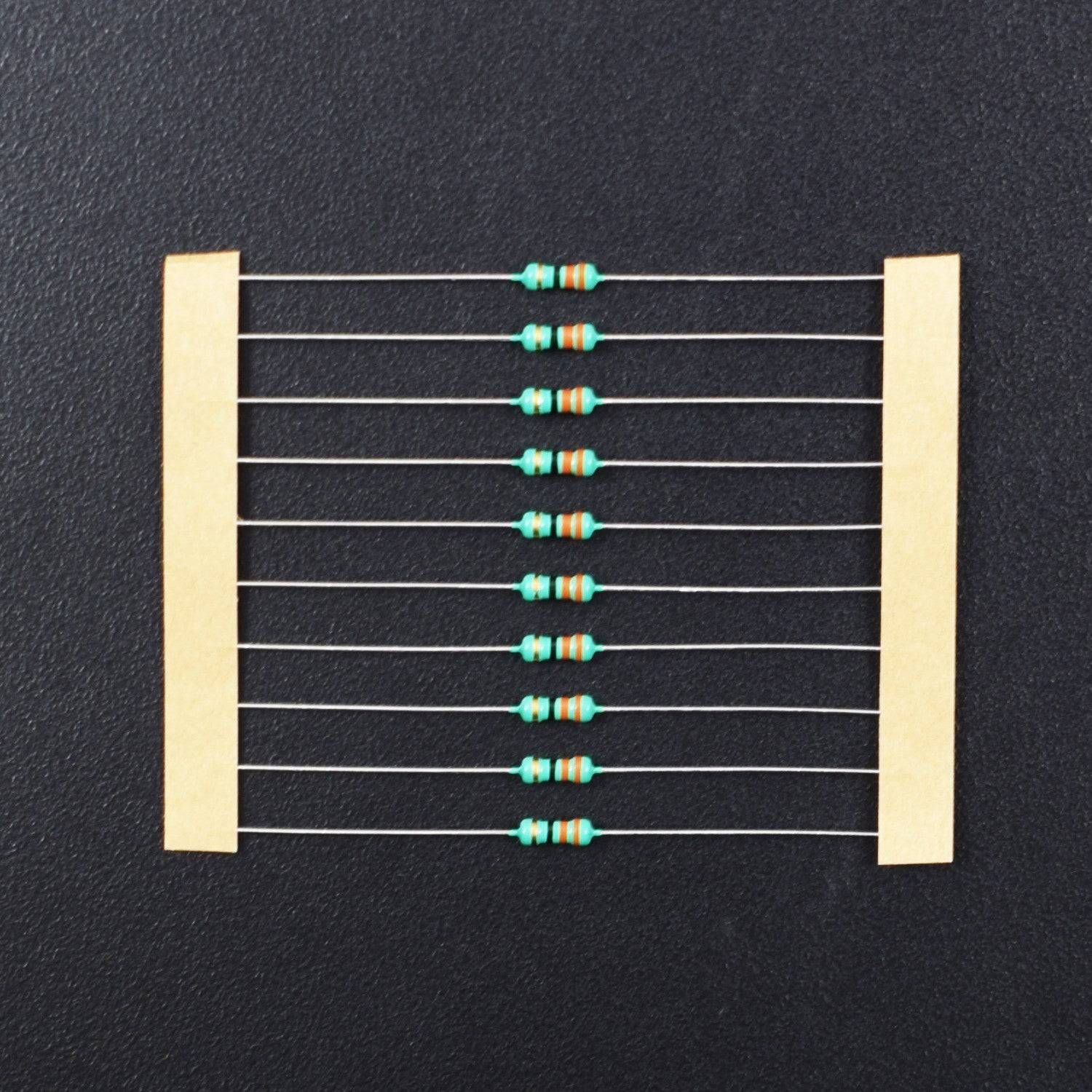 33 Ohm Resistance 1/4W Power Rating  5% Tolerance Carbon Film Resistor - RS620 - REES52