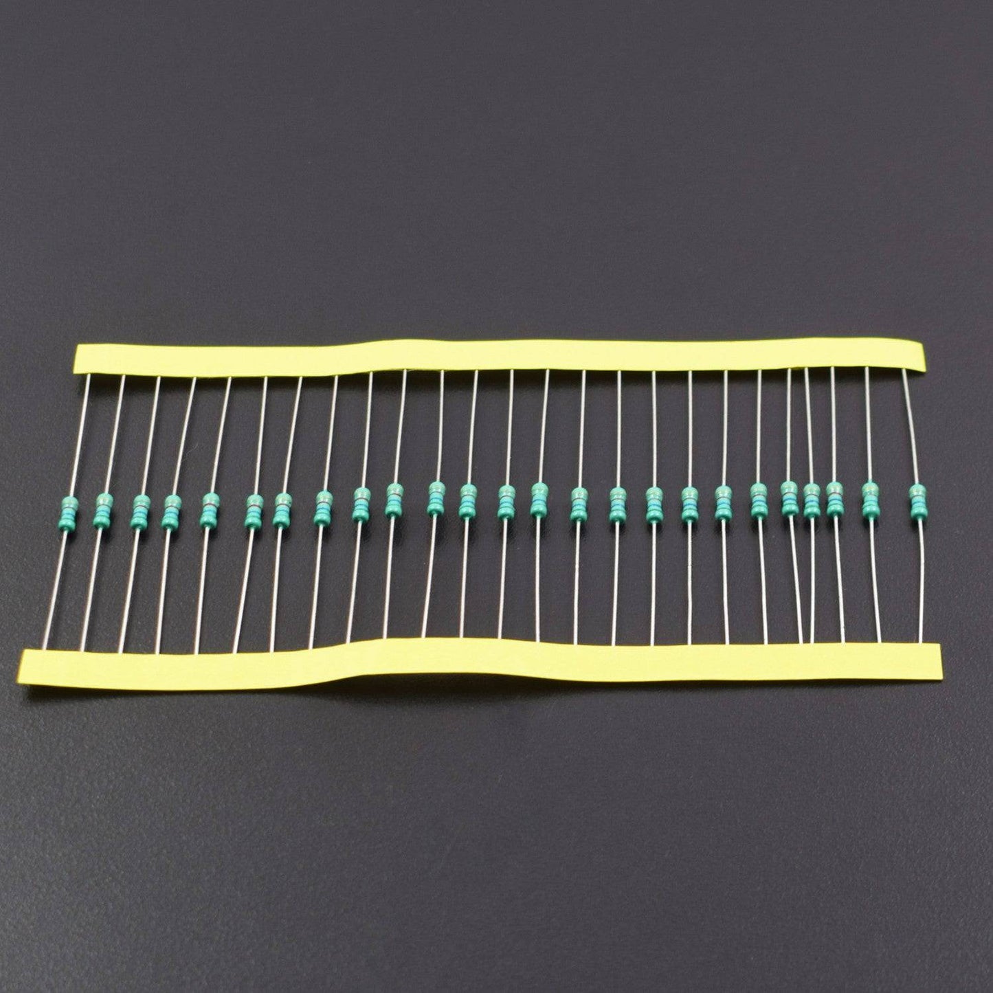 150 Ohm Resistance 1/4W Power Rating 5% Tolerance Carbon Film Resistor- RS623 - REES52