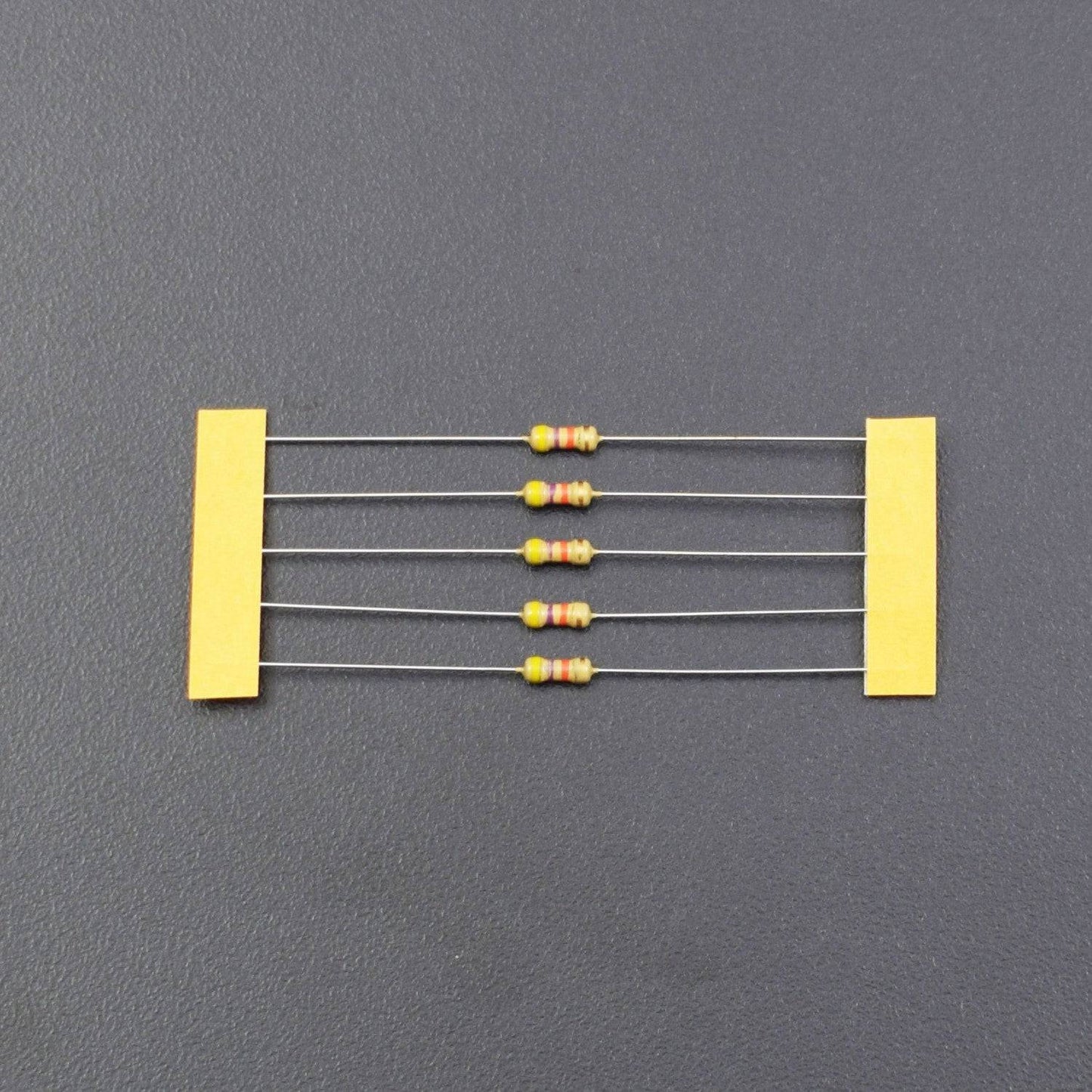 47K Ohm Resistance 1/4W Power Rating 5% Tolerance Carbon Film Resistor - RS505 - REES52