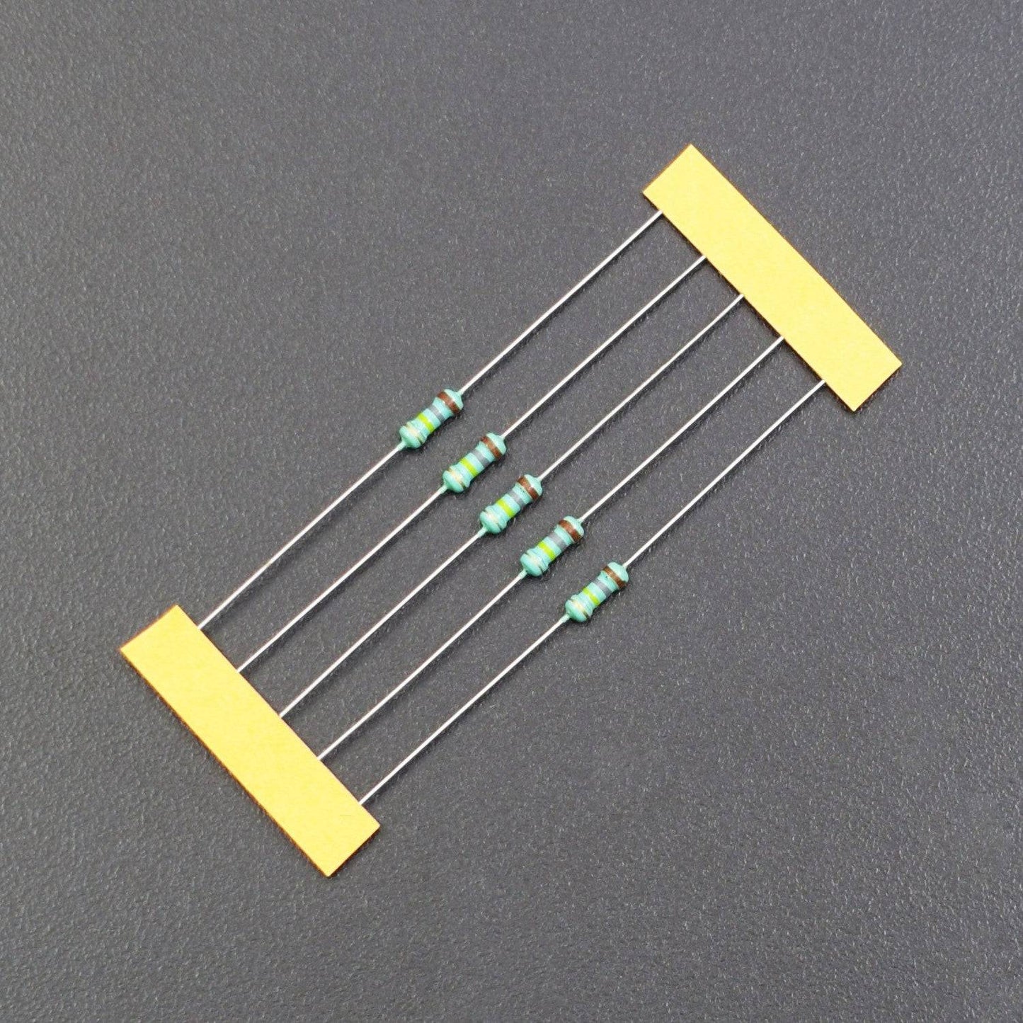 180K Ohm Resistance 1/4W Power Rating 5% Tolerance Carbon Film Resistor - RS508 - REES52