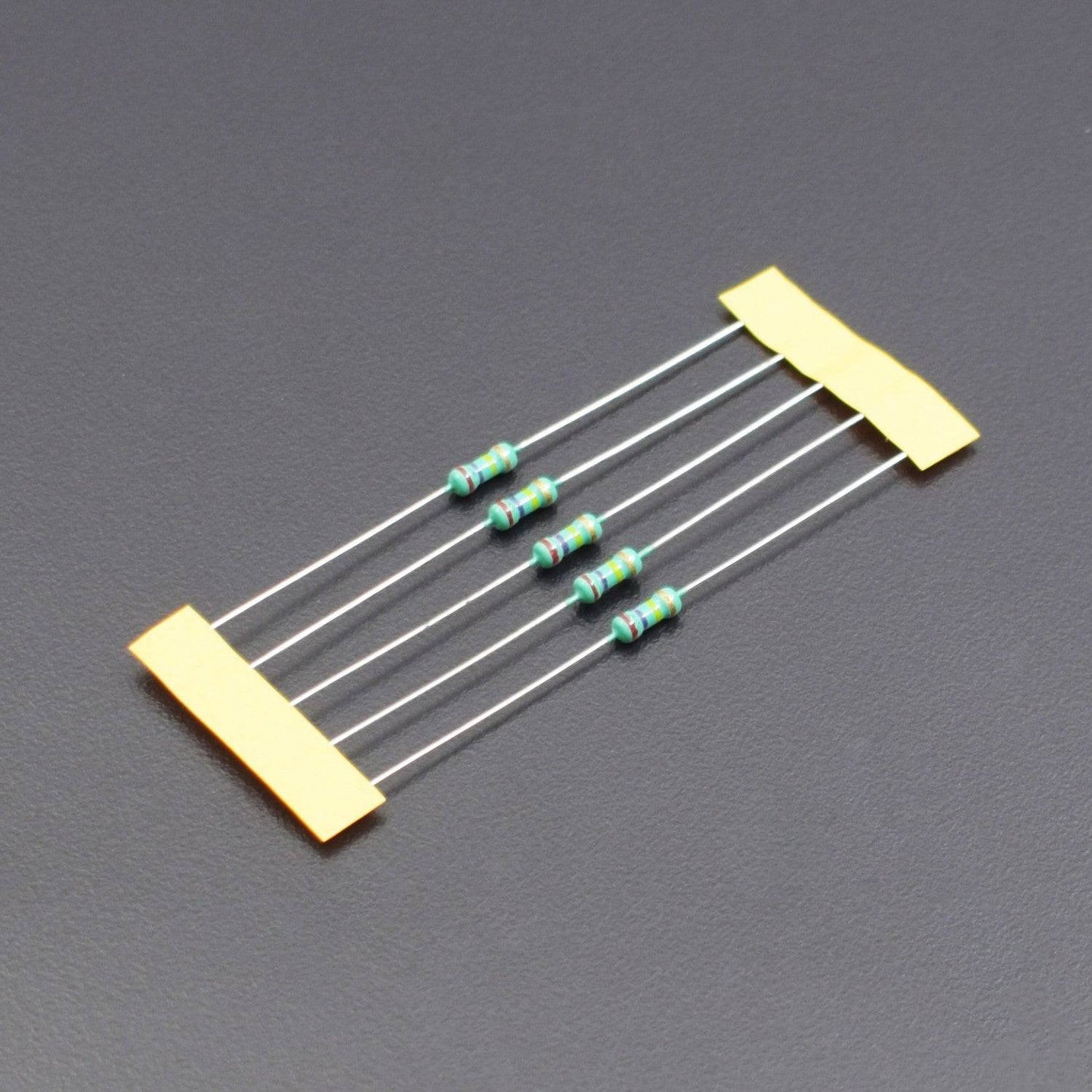 270K Ohm Resistance 1/4W Power Rating 5% Tolerance Carbon Film Resistor- RS514 - REES52