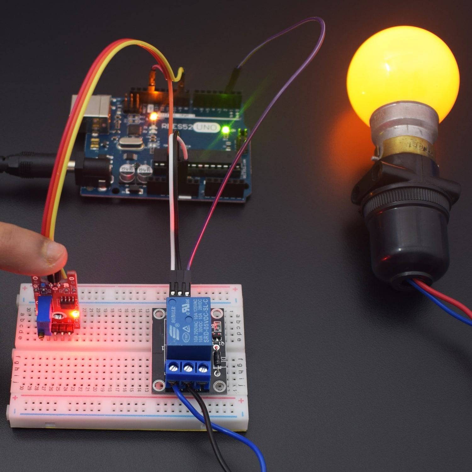 Control a Bulb using Relay Module and Touch Sensor Module-KT655 - REES52