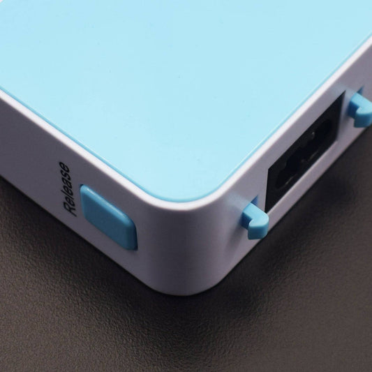 4 USB Ports 3.1A Worldwide Travel Charger Adapter With Universal Plug Kit - RS524 - REES52