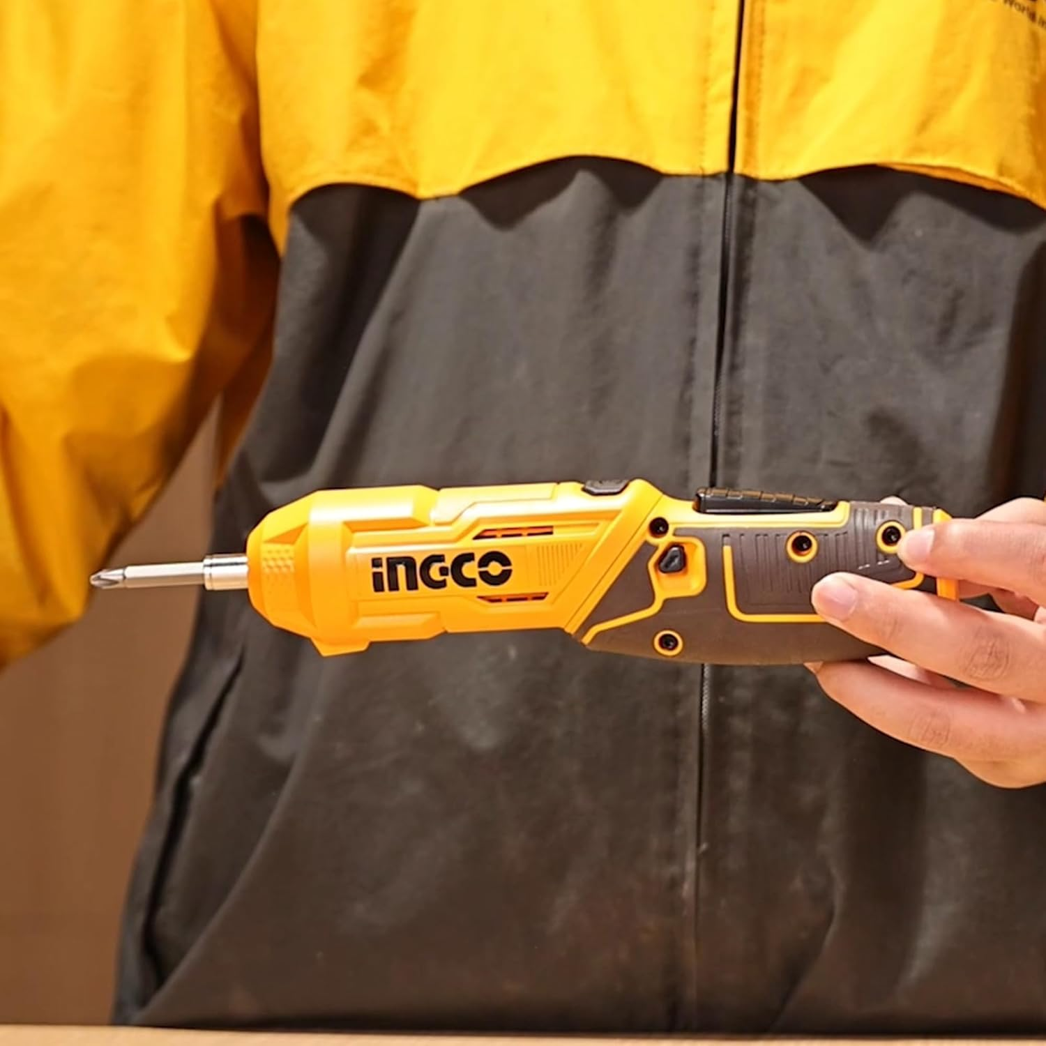 INGCO 4V Cordless Electric Screwdriver & Drill Driver Kit