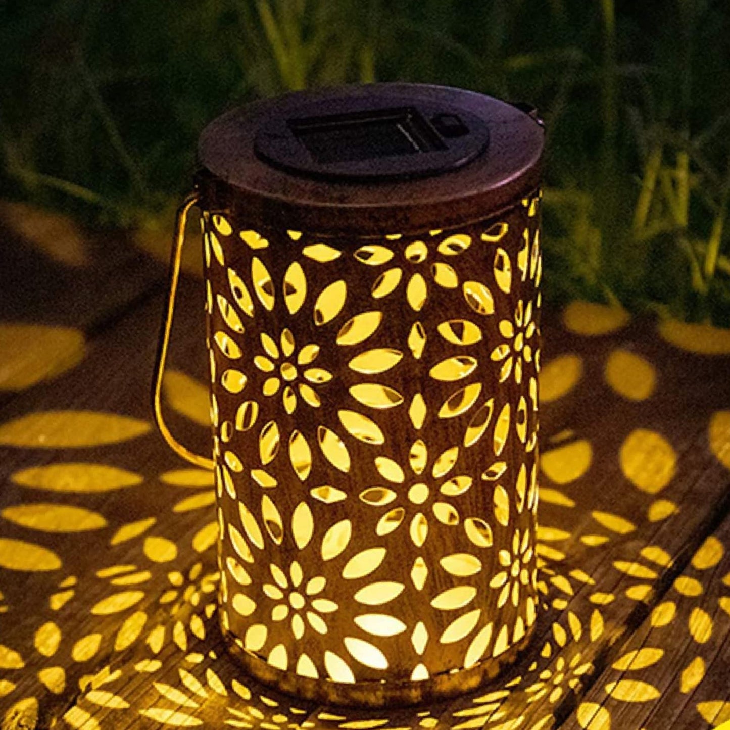 Solar Hanging Lantern Decoration LED Solar Lanterns Outdoor Metal Garden Decor Patio Decor LED Hanging Solar Lights Table Lamp For Patio, Yard, Walkway, Pathway, Pack Of 1 - RS5845