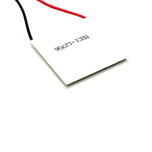 Thermoelectric cooler for mini fridge