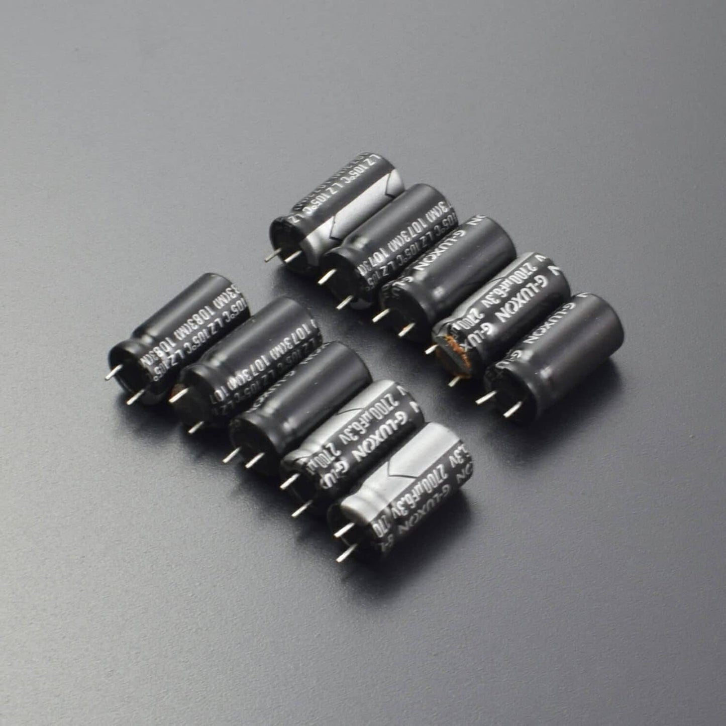 2700UF 6.3V ALUMINUM ELECTROLYTIC CAPACITOR RADIAL HIGH TEMP - Pack of 5 - RS2011 - REES52