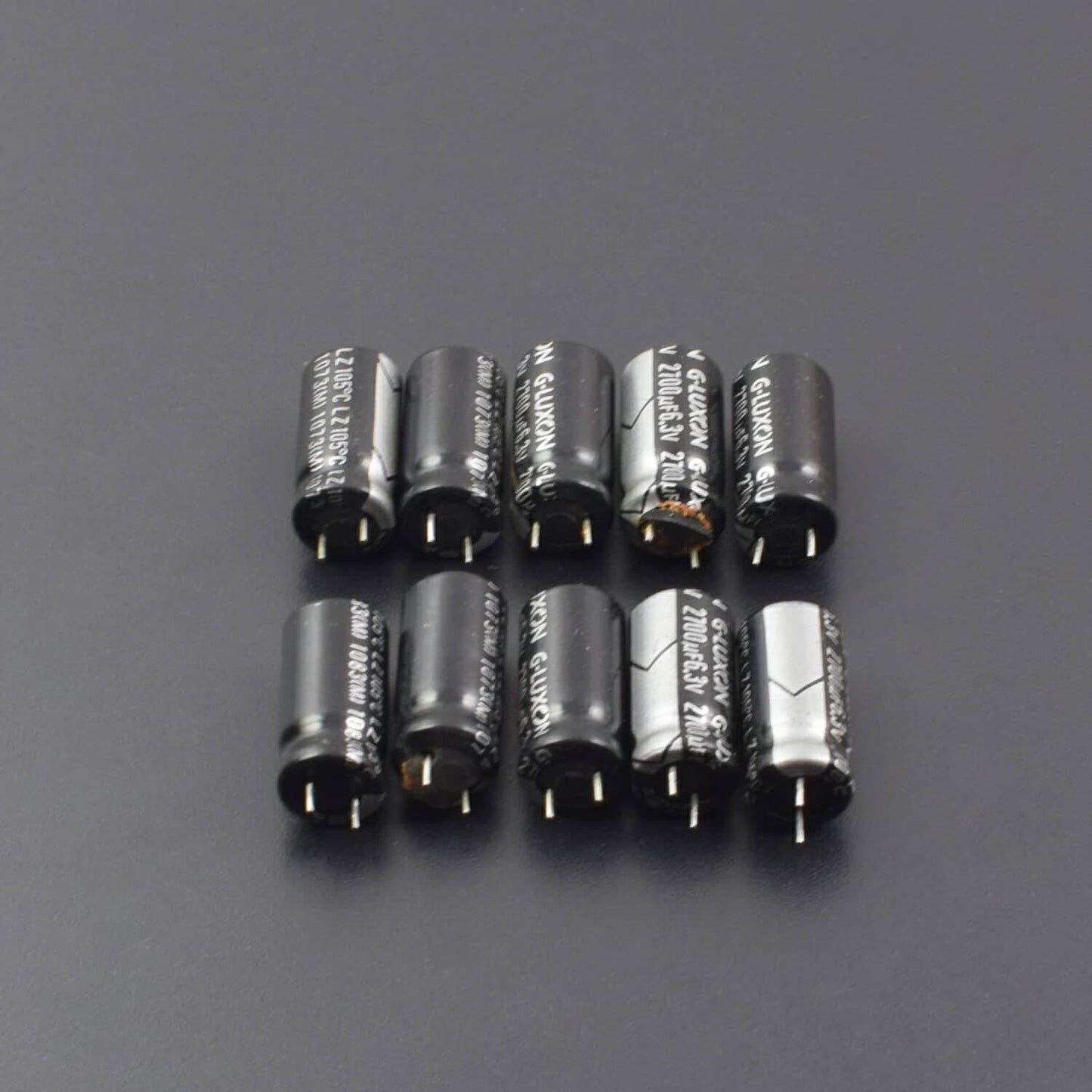 2700UF 6.3V ALUMINUM ELECTROLYTIC CAPACITOR RADIAL HIGH TEMP - Pack of 5 - RS2011 - REES52
