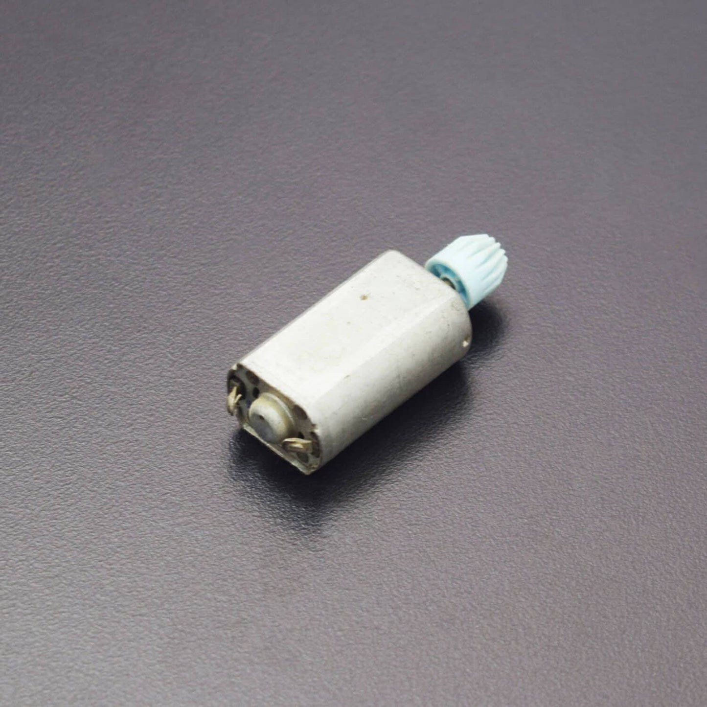 Pencil cell motor flat type - RS068 - REES52
