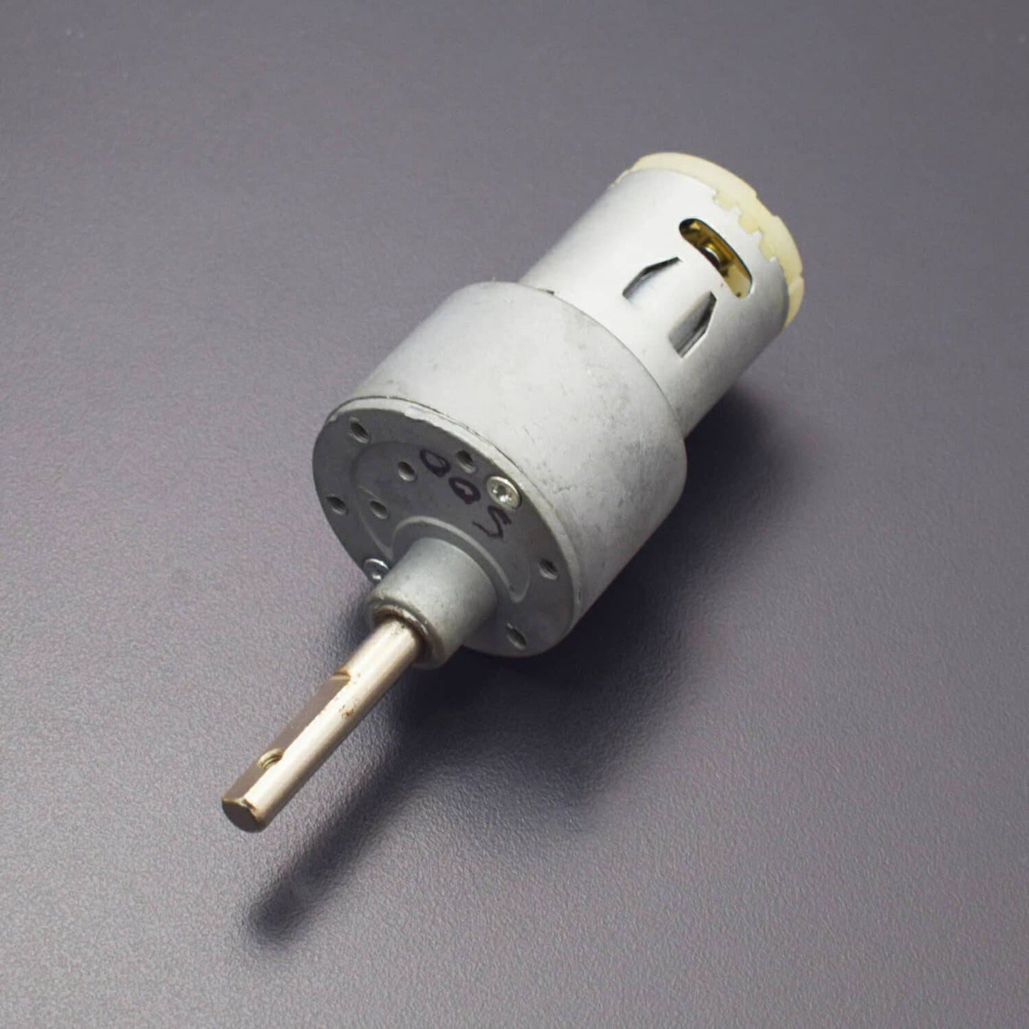 Johnson Geared Motor 500 RPM 12v DC Gear for Robotics - RS1646 - REES52
