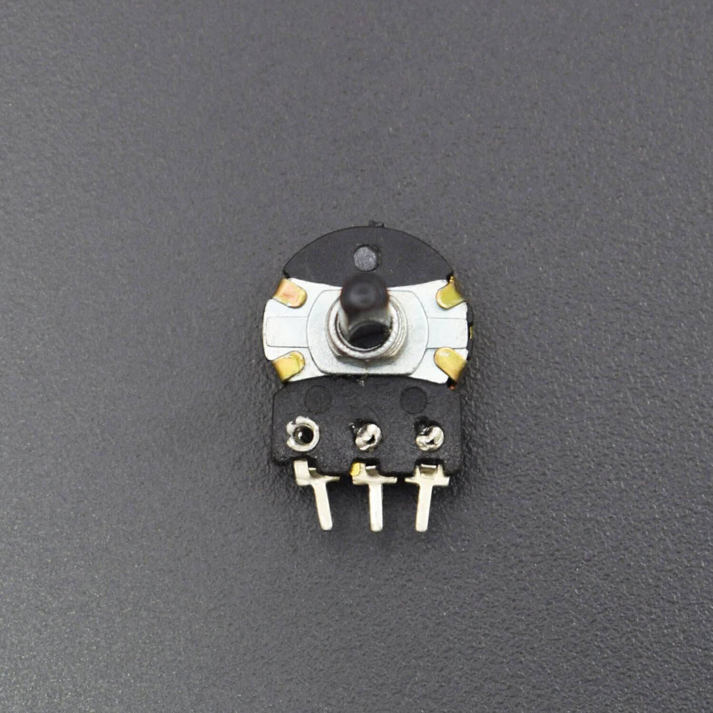 100K-Ohm Audio-Taper Potentiometer - RS1145 - REES52