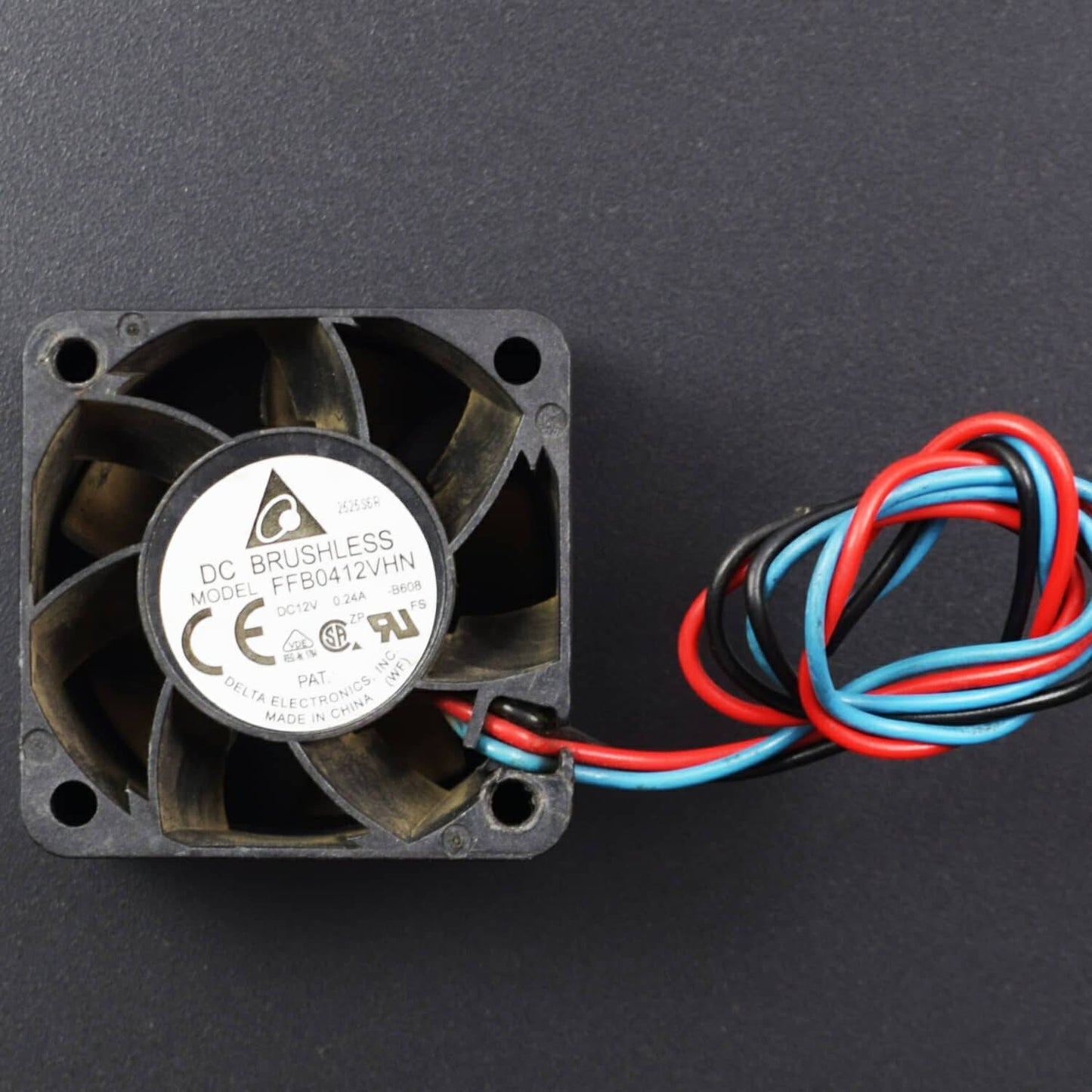 New FFB0412VHN 4028 4cm 12V 0.24A PWM DC cooling fan -RS2066 - REES52