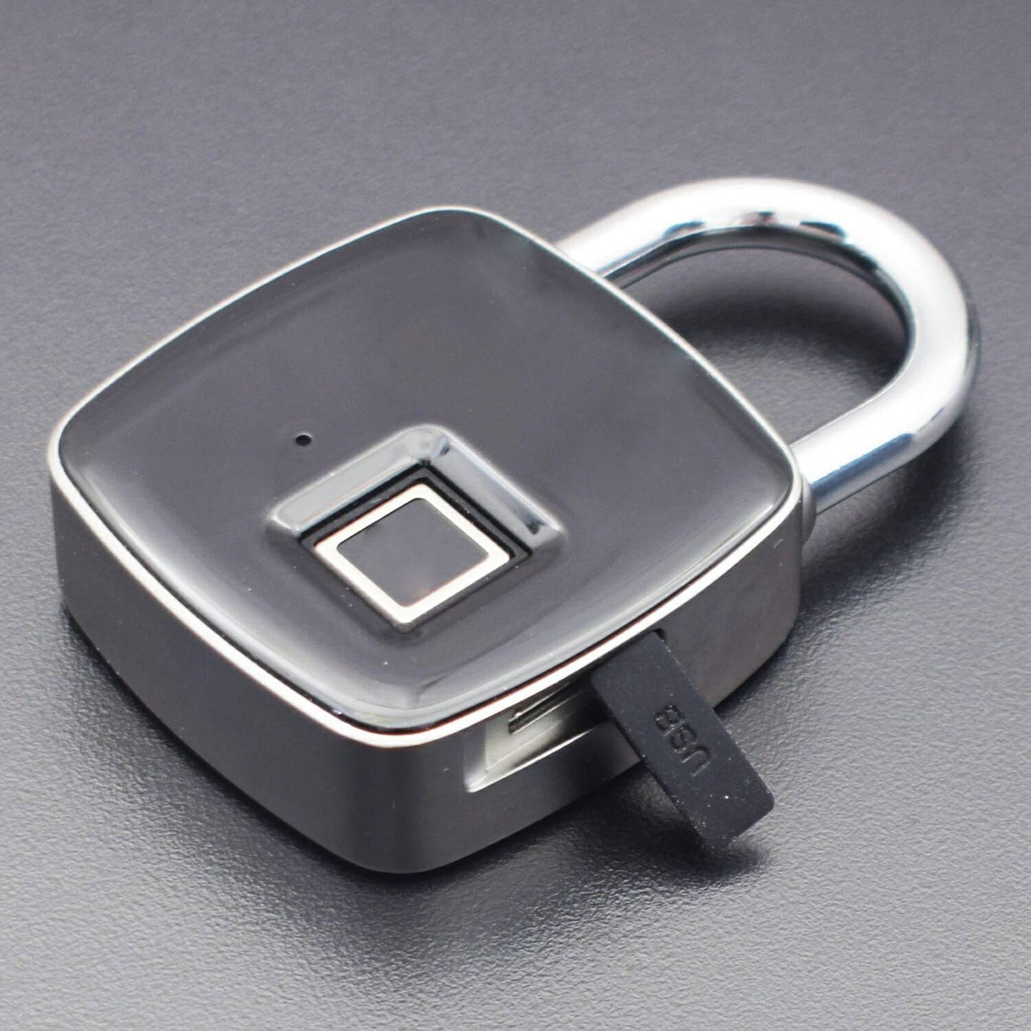 P3+ Smart Fingerprint Bluetooth Anti-theft Security Rechargeable Door Lock Padlock iOS Android APP Lock - RS2168 - REES52