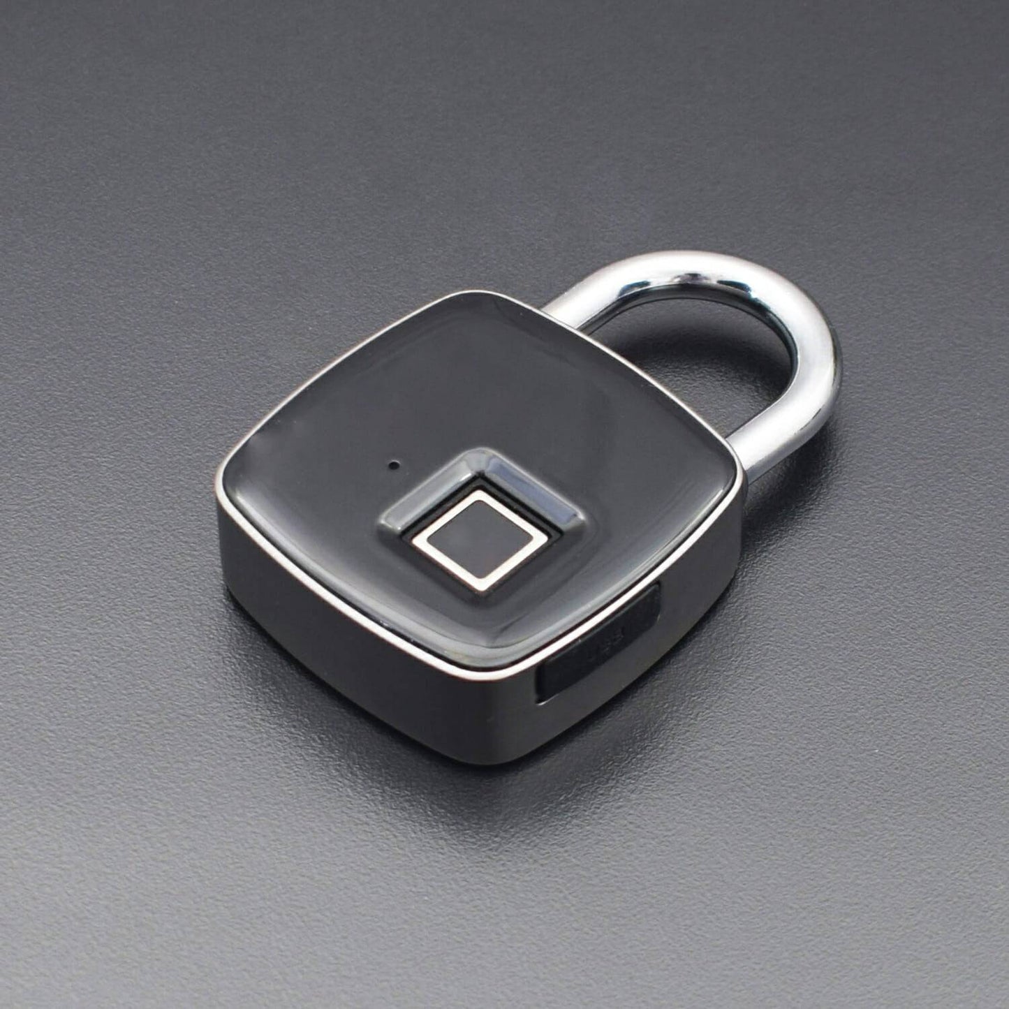 P3+ Smart Fingerprint Bluetooth Anti-theft Security Rechargeable Door Lock Padlock iOS Android APP Lock - RS2168 - REES52