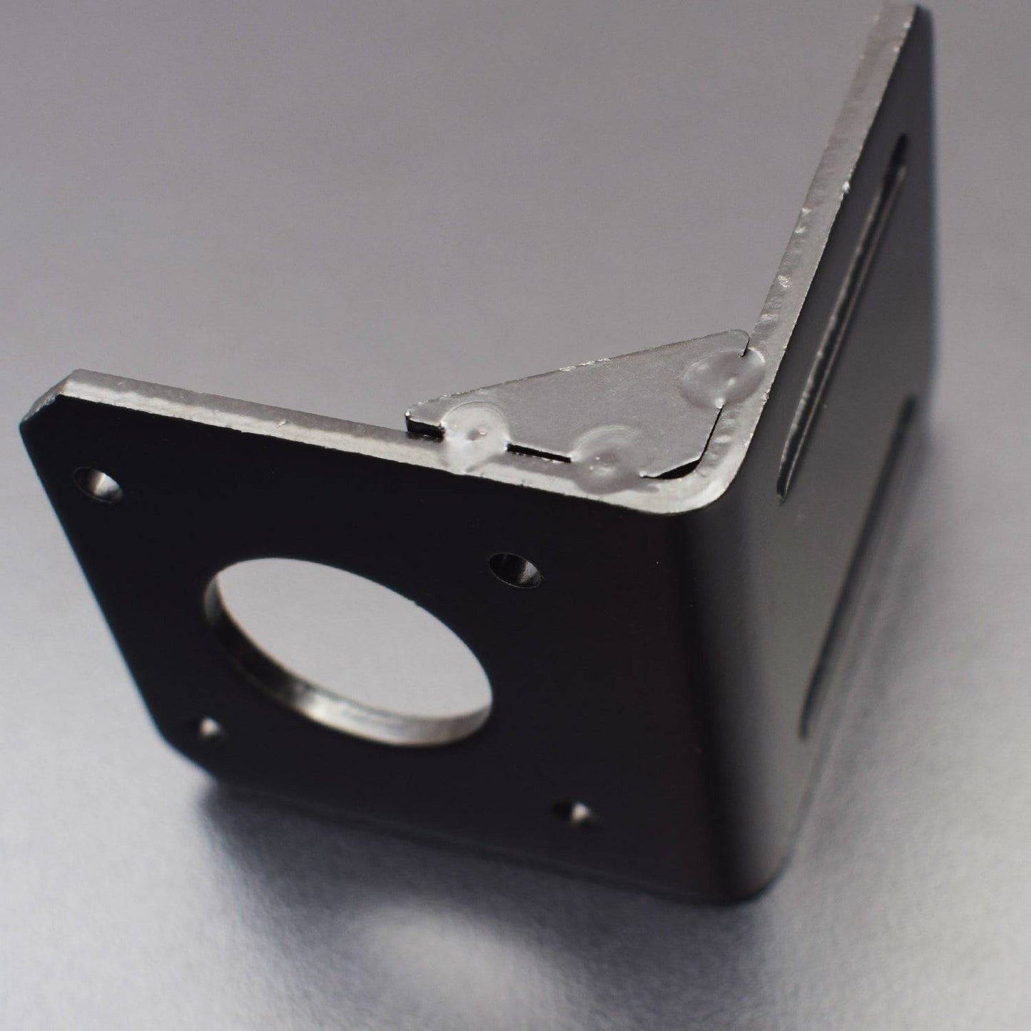 Nema 17 Stepper Motor Alloy Steel Mounting Bracket, L- Shape Stepper Motor Bracket with Mounting Screws- RS2355 - REES52