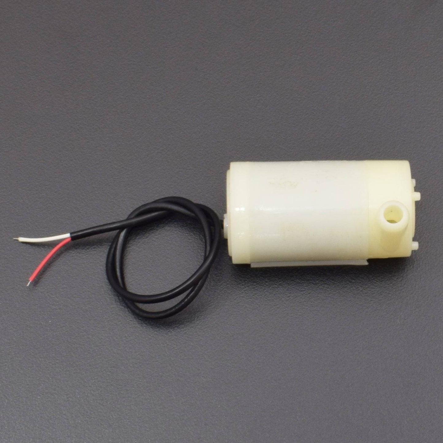 Horizontal Mini Micro Submersible Motor Pump New Water Pumps DC 3-5V - RS815 - REES52