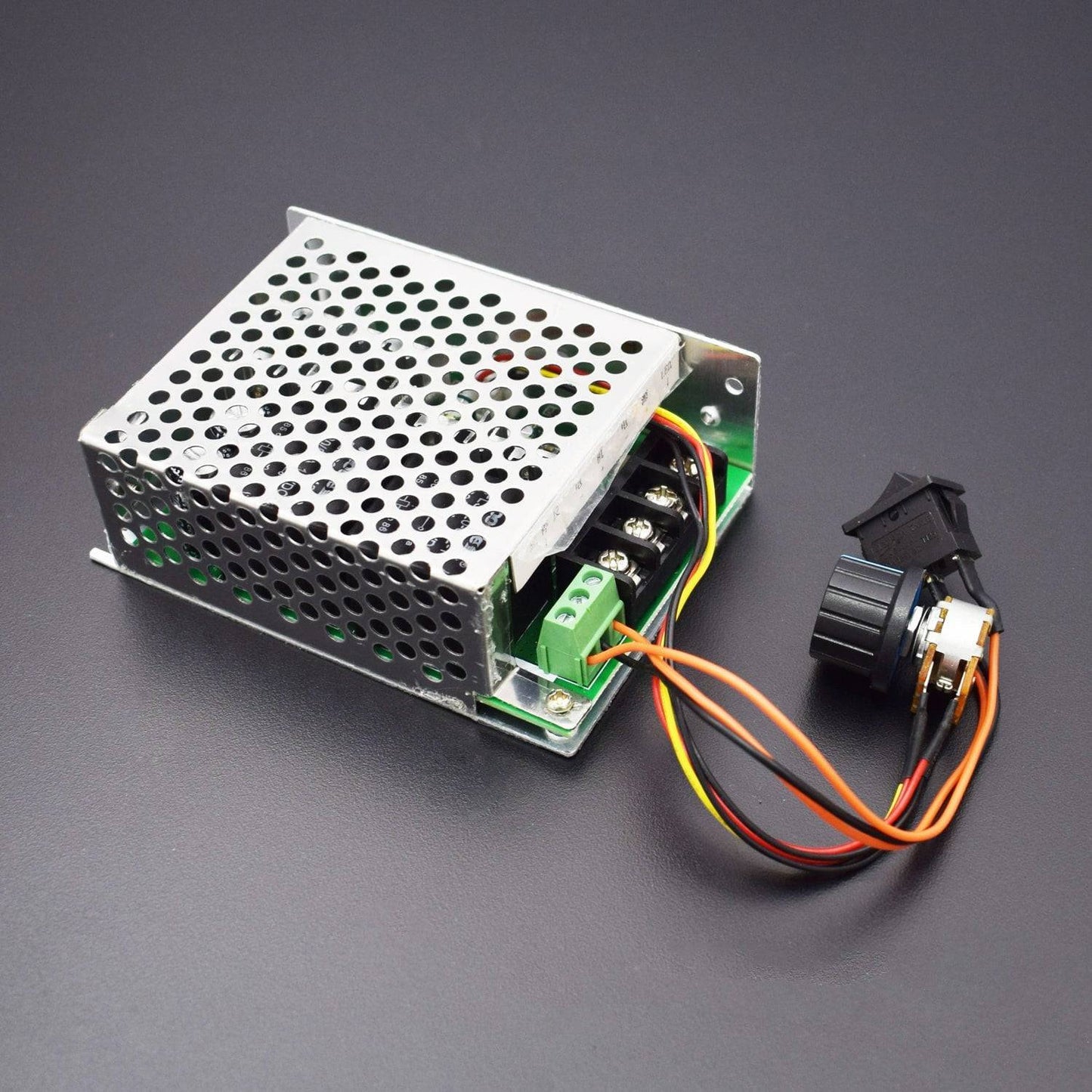 DC Speed Controller 10-50V 40A PWM Motor Speed Regulator Module Board with Adjustment CW/CCW Potentiometer Switch - RS1078 - REES52