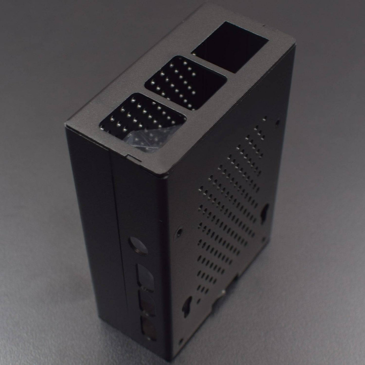 Aluminum Alloy Protective Enclosure Case for Raspberry Pi 4 Model B - Black with Cooling Fan - RS2330 - REES52