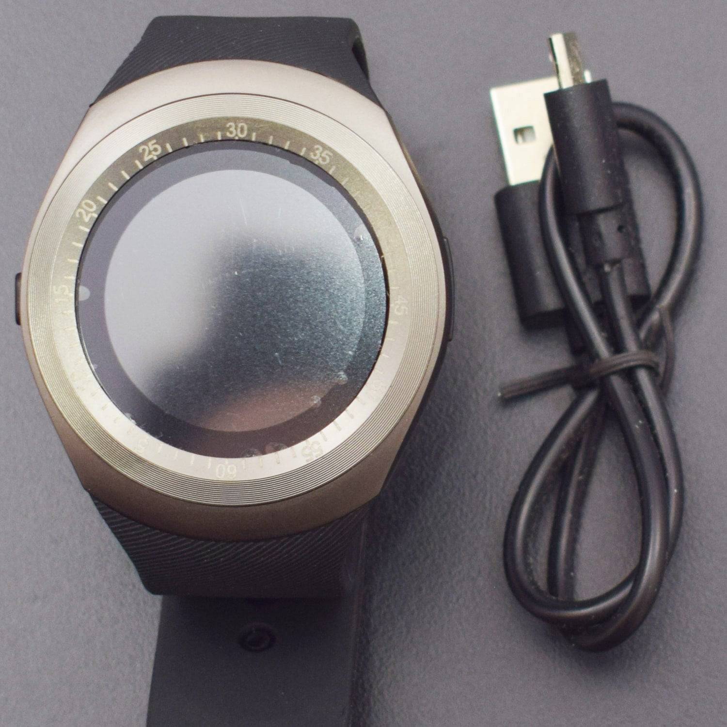 Y1 Smart Watch with Whatsapp and Facebook Twitter APP