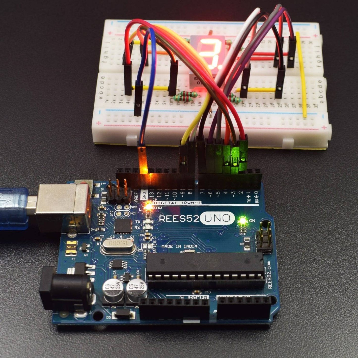 Make a launch pad count down sequence display using 7 segment display interfacing with Arduino uno - KT936 - REES52