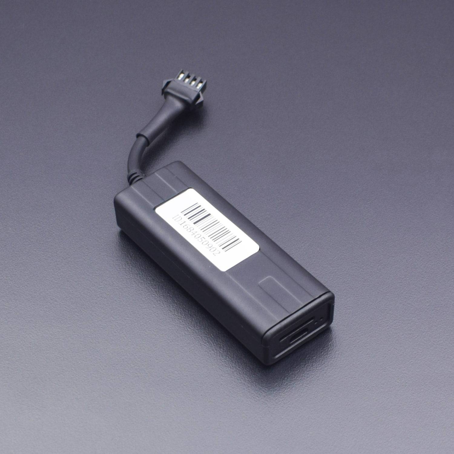 Vehicle GPS Tracker Real Time Locator Waterproof - RS2179 - REES52