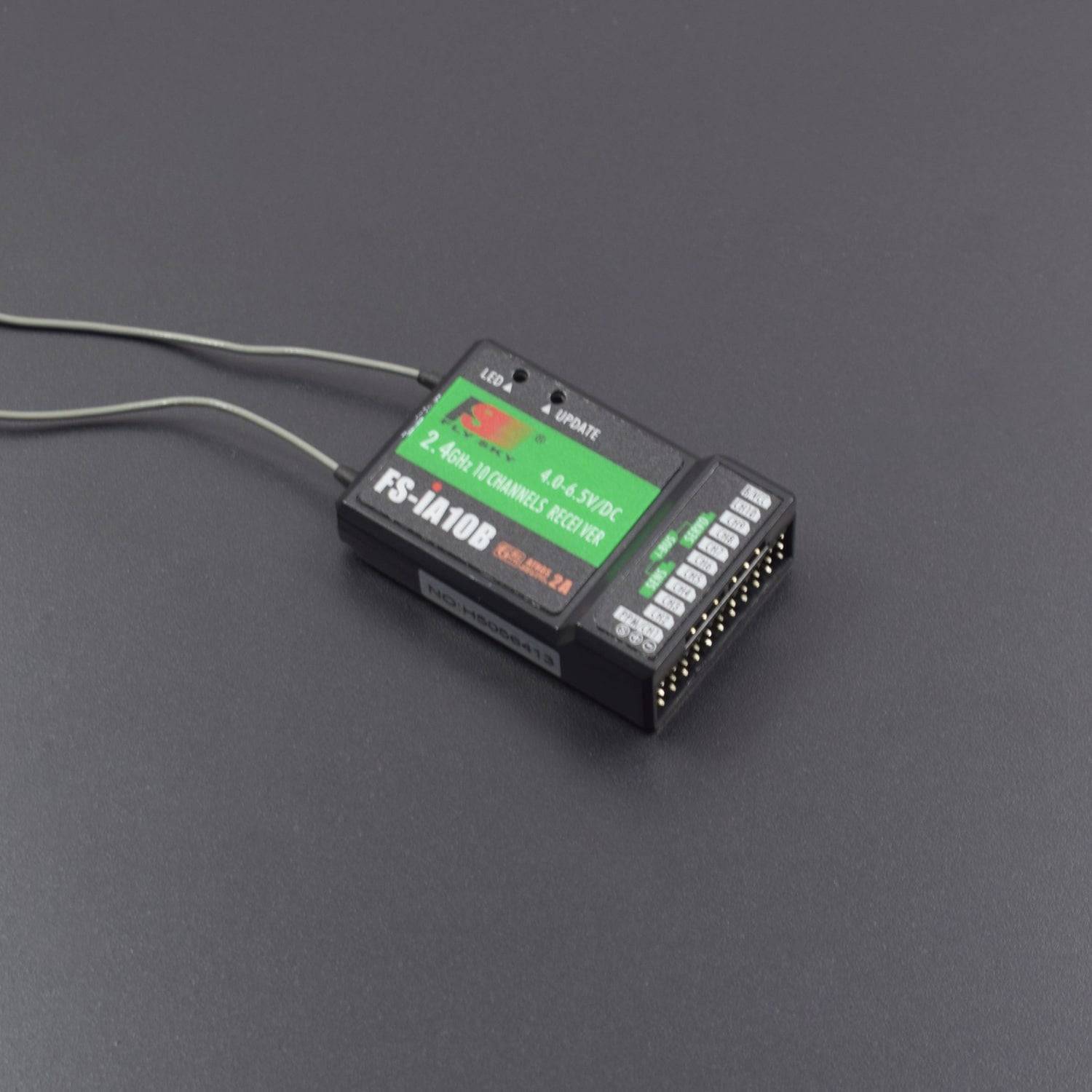 FS-TH9X 2.4GHz 9CH Upgrade Transmitter with FS-IA10B Receiver - RS1941 - REES52