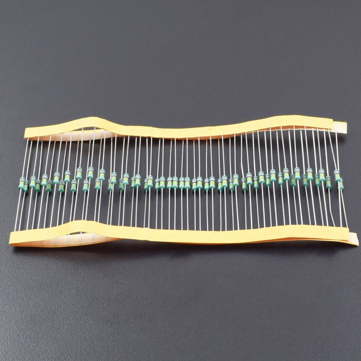 68 Ohm Resistance 1/4W Power Rating  5% Tolerance Carbon Film Resistor - RS618 - REES52