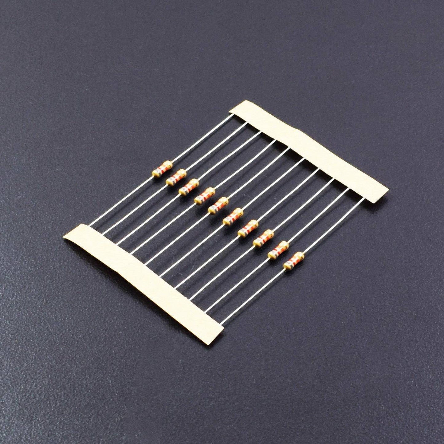 82K Ohm Resistance 1/4W Power Rating  5% Tolerance Carbon Film Resistor-RS513 - REES52