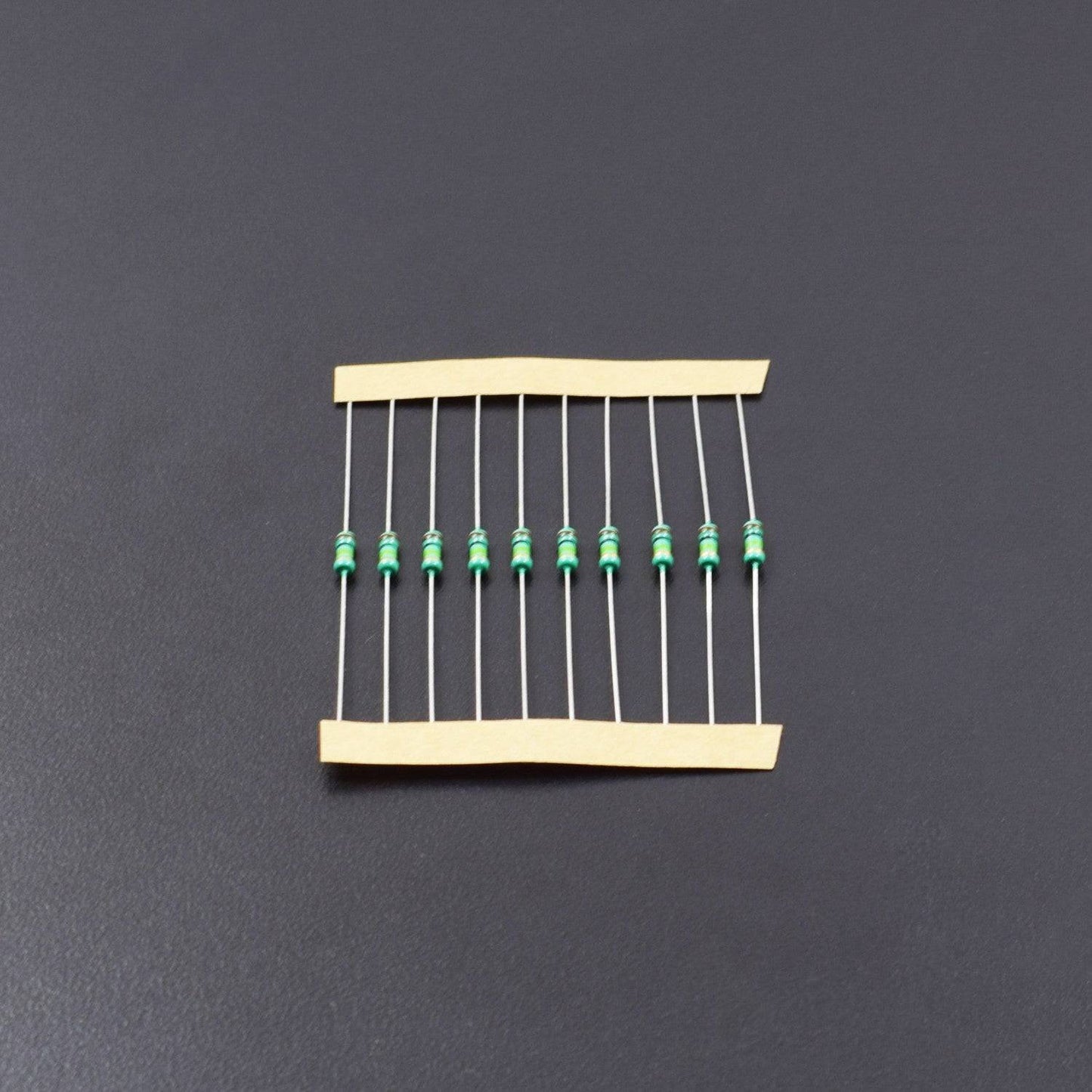 100K Ohm Resicatance 1/4W Power Rating  5% Tolerance Carbon Film Resistor - RS515 - REES52