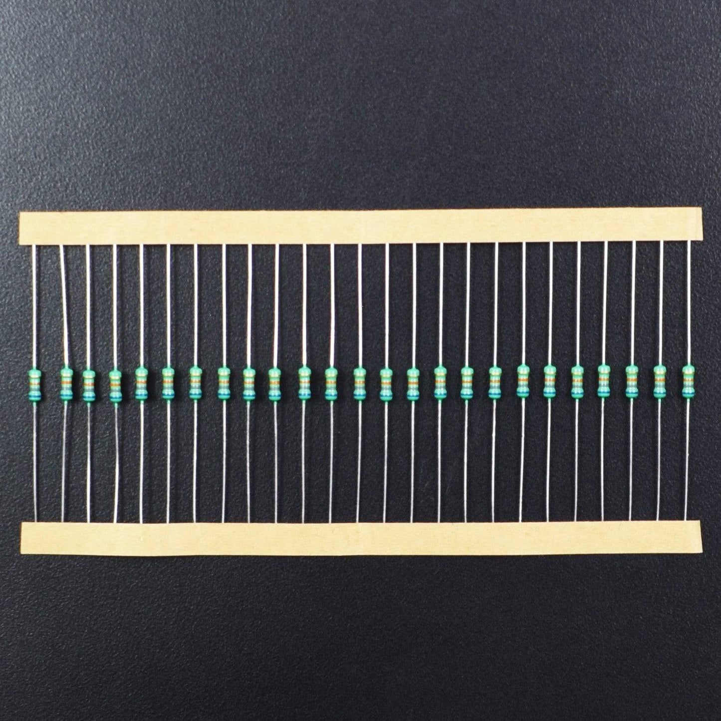 68K Ohm Resistance 1/4W Power Rating  5% Tolerance Carbon Film Resistor  - RS609 - REES52