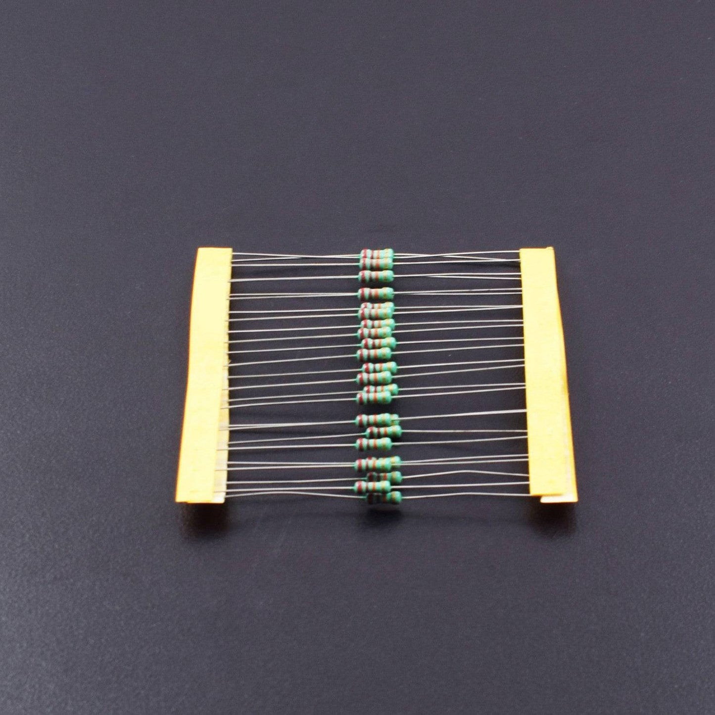 22K Ohm Resistance 1/4W Power Rating  5% Tolerance Carbon Film Resistor - RS611 - REES52