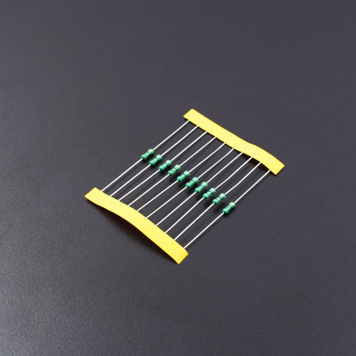 15  Ohm Resistance 1/4W Power Rating  5% Tolerance Carbon Film Resistor- RS621 - REES52