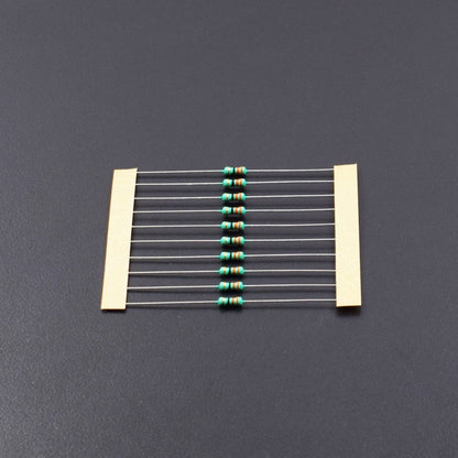 33 Ohm Resistance 1/4W Power Rating  5% Tolerance Carbon Film Resistor - RS620 - REES52