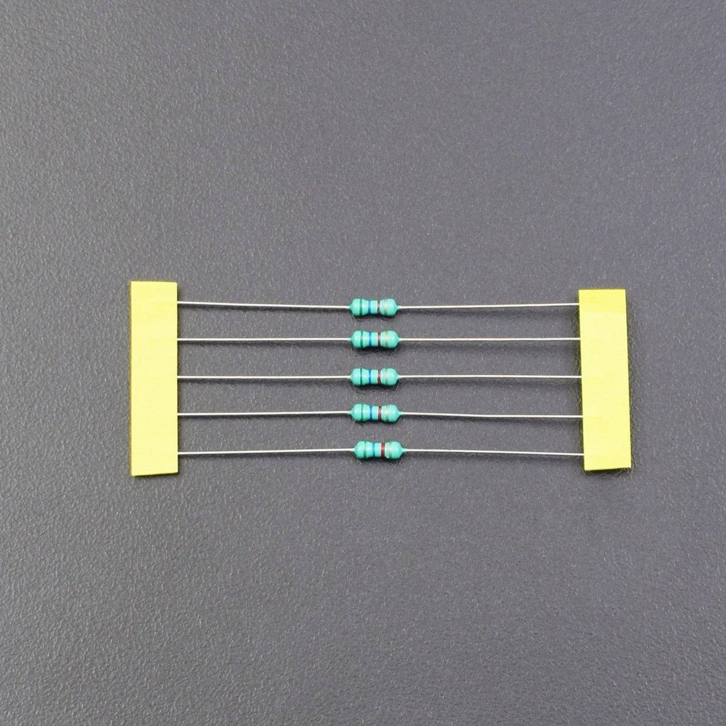 5.6K Ohm Resistance 1/4W Power Rating  5% Tolerance Carbon Film Resistor- RS510 - REES52