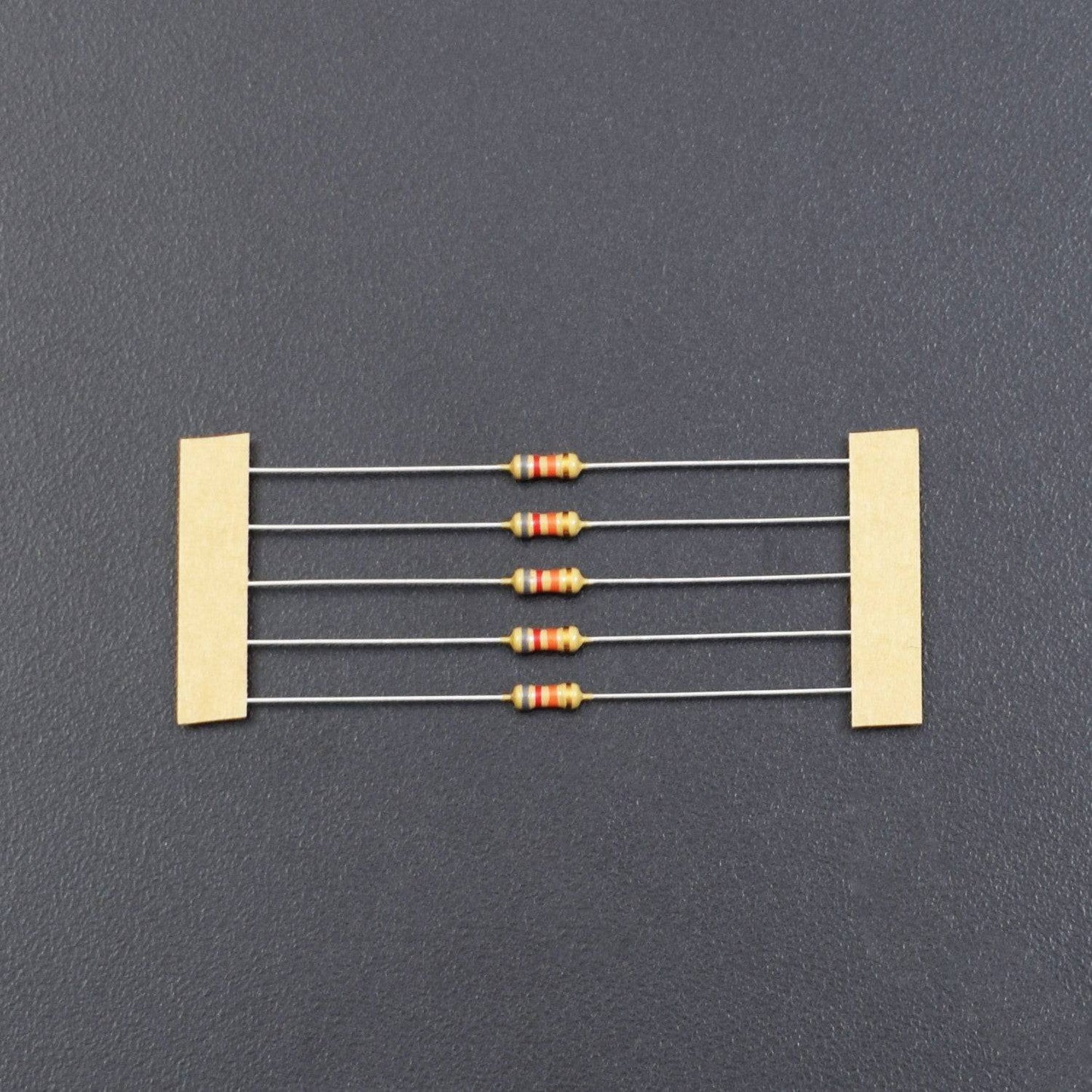 82K Ohm Resistance 1/4W Power Rating  5% Tolerance Carbon Film Resistor-RS513 - REES52